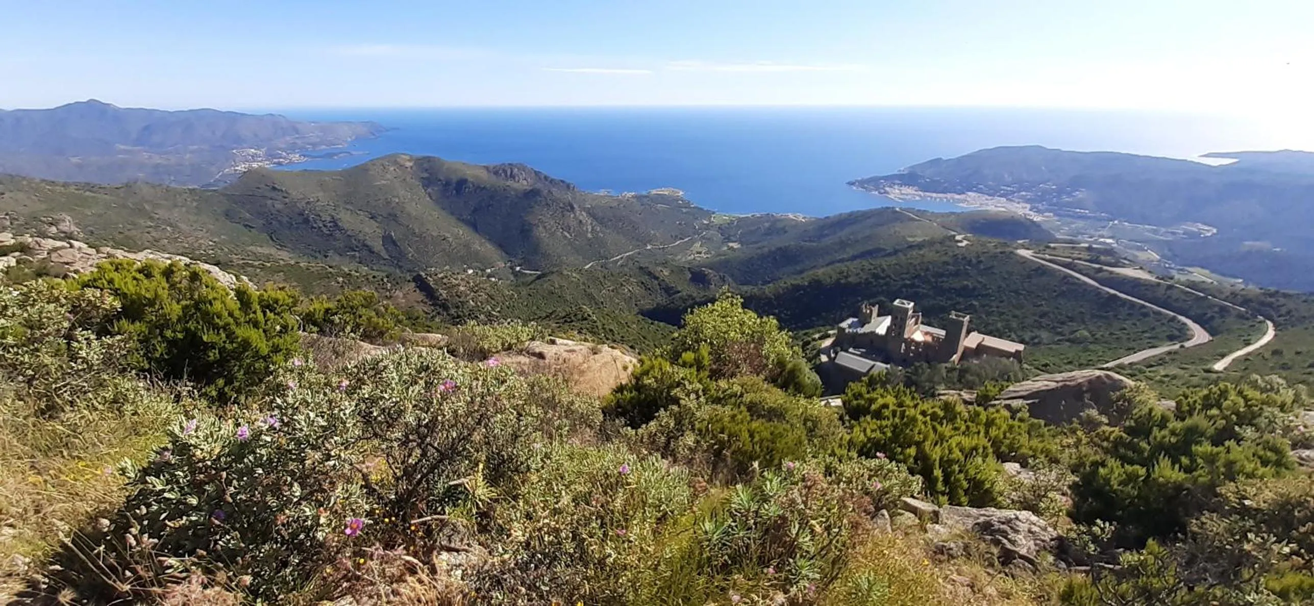 Natural landscape in Suite & Spa Panoramic Olivars