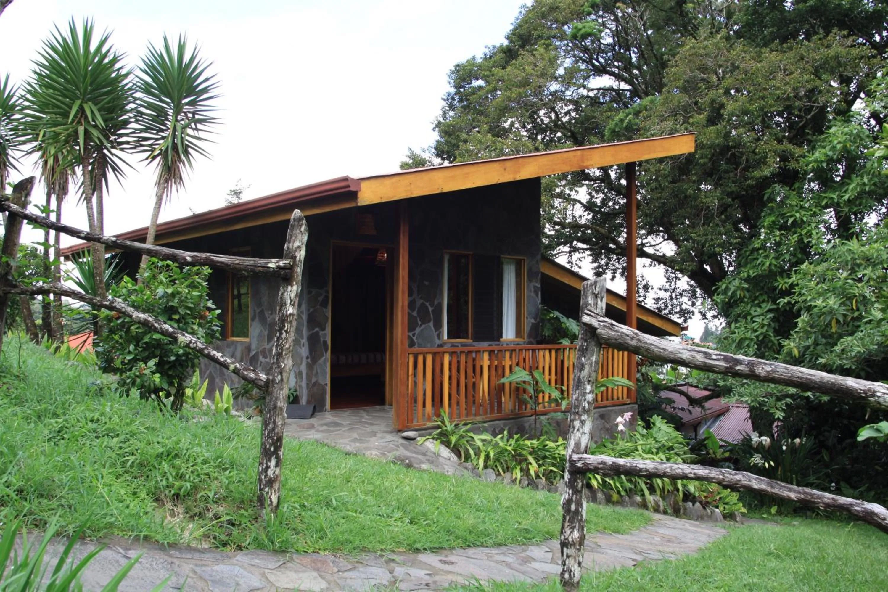 Property building in Arco Iris Lodge