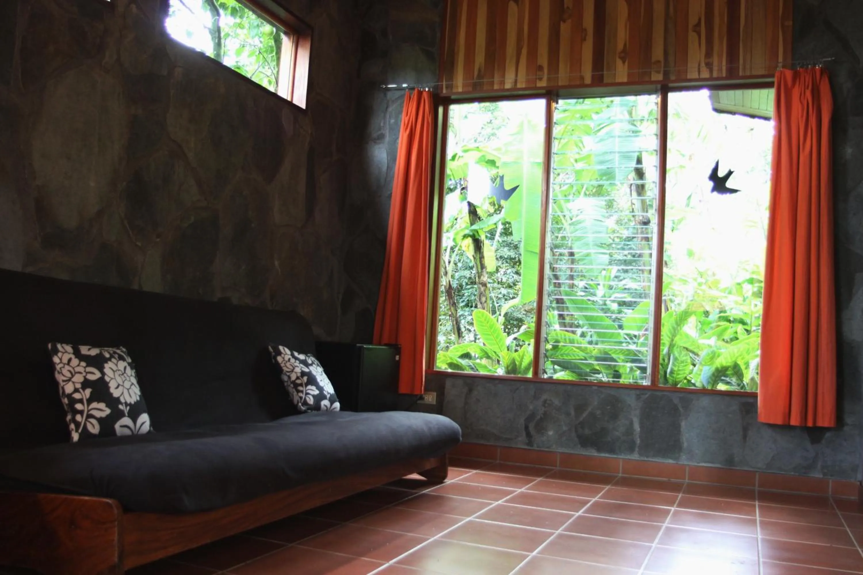 Living room in Arco Iris Lodge