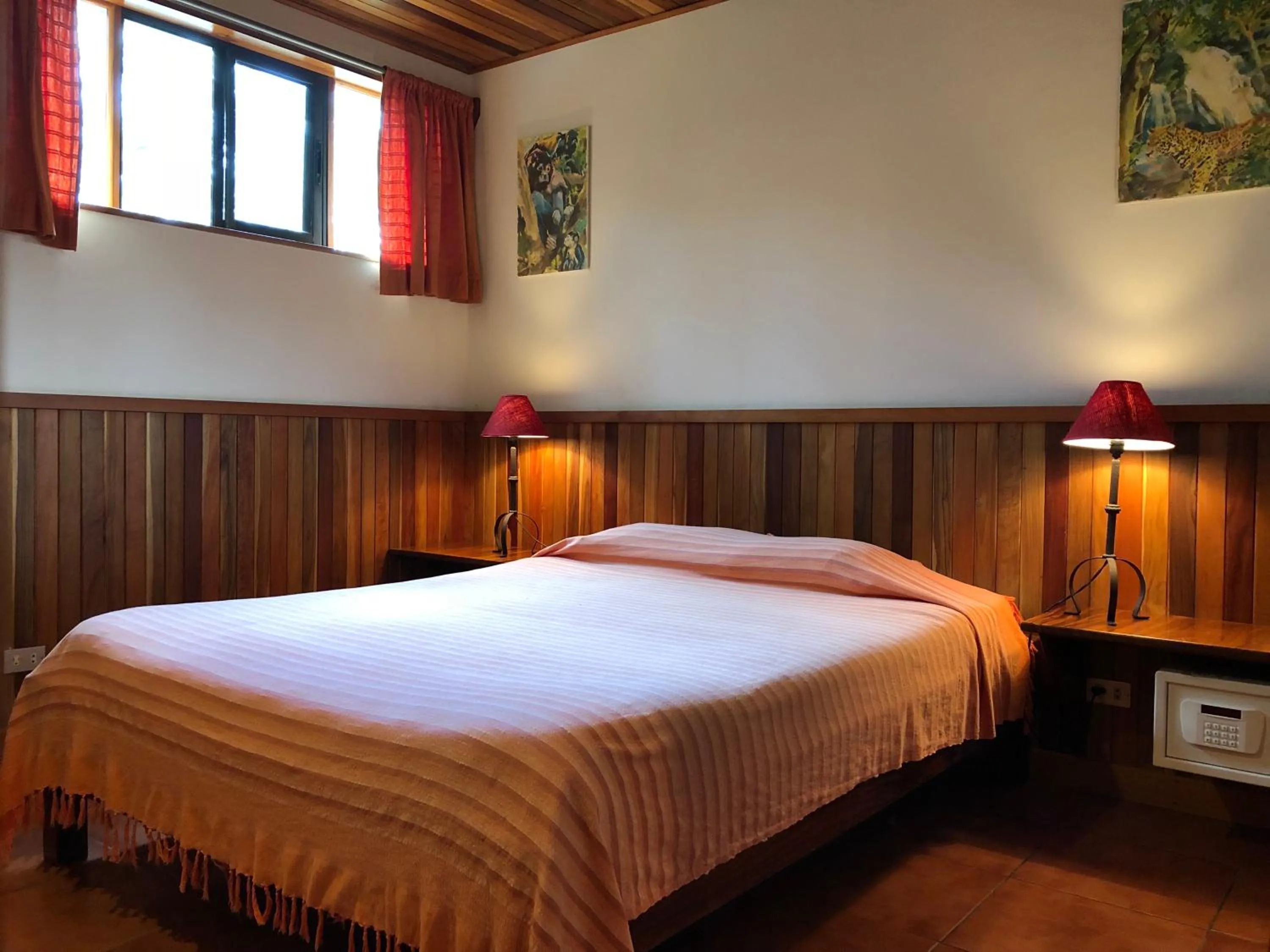 Bed in Arco Iris Lodge