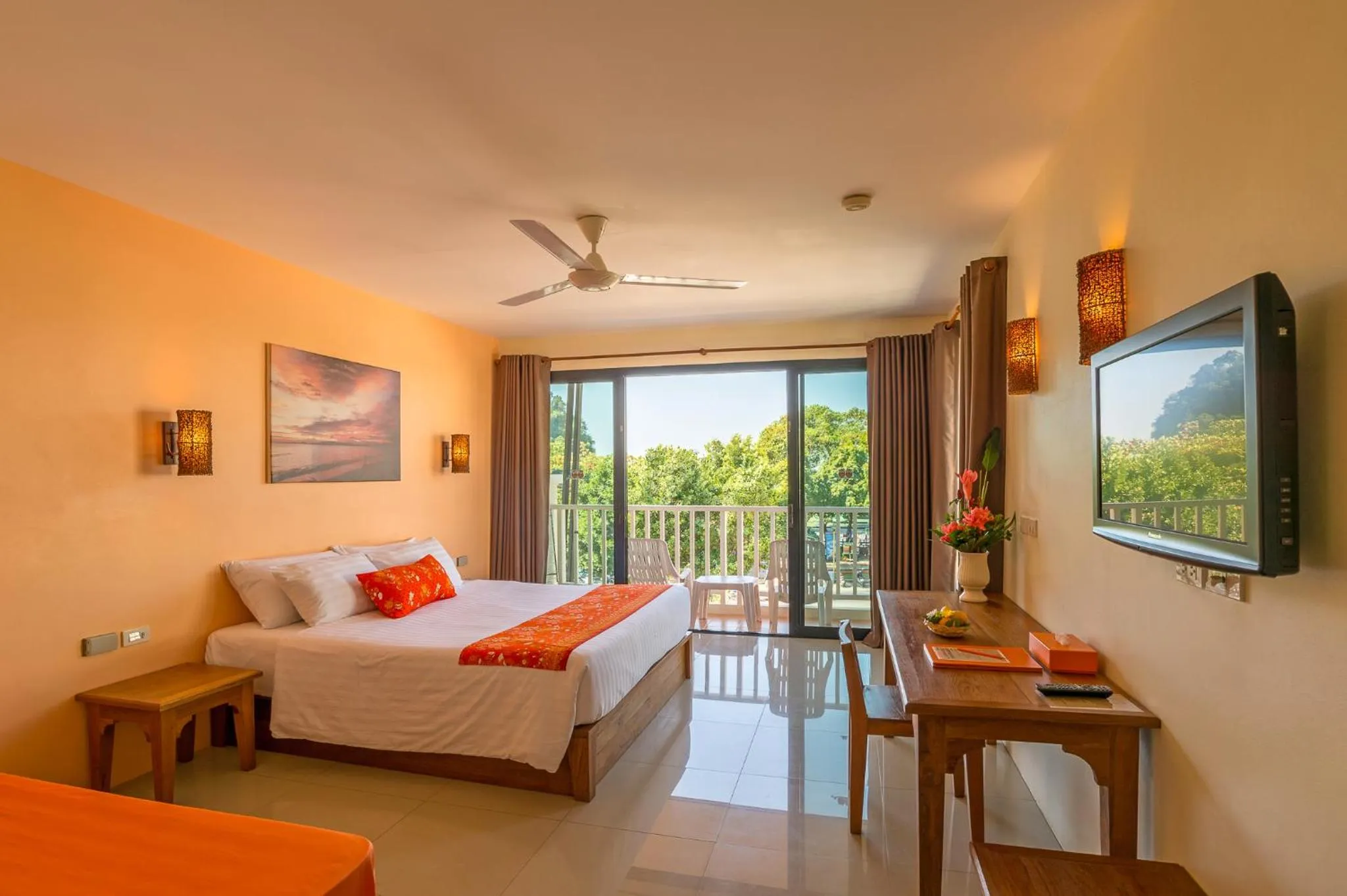 Photo of the whole room, Bed in Srisuksant Resort