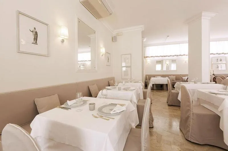 Banquet/Function facilities in Hotel Plaza Esplanade