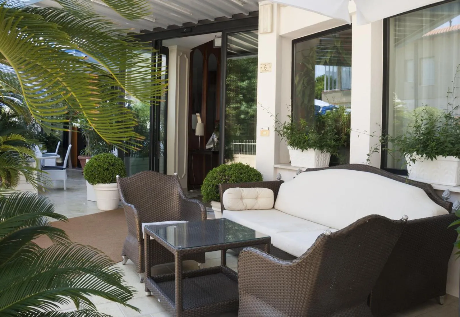 Patio in Hotel Plaza Esplanade