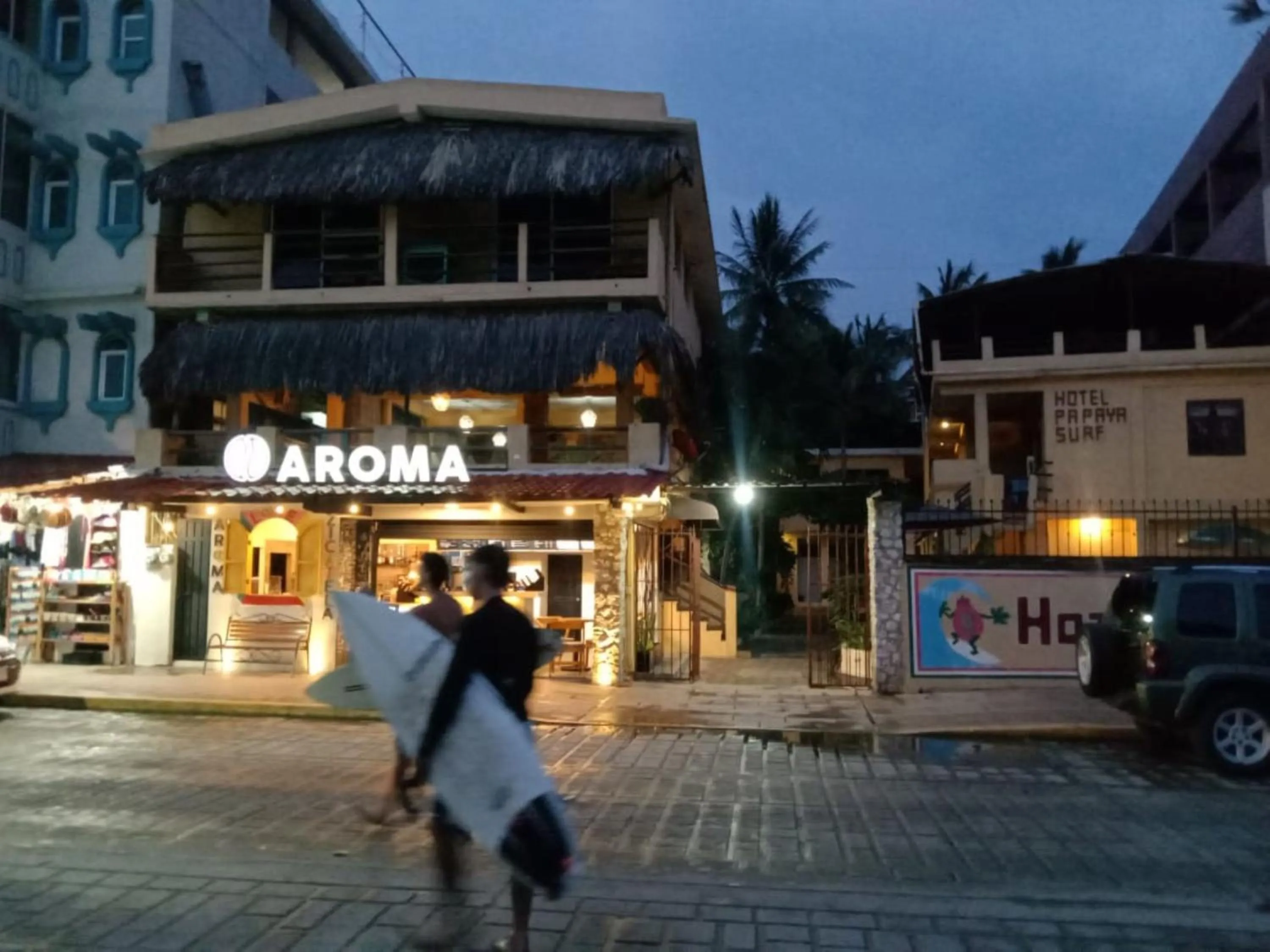 Property building in Hotel Papaya Surf