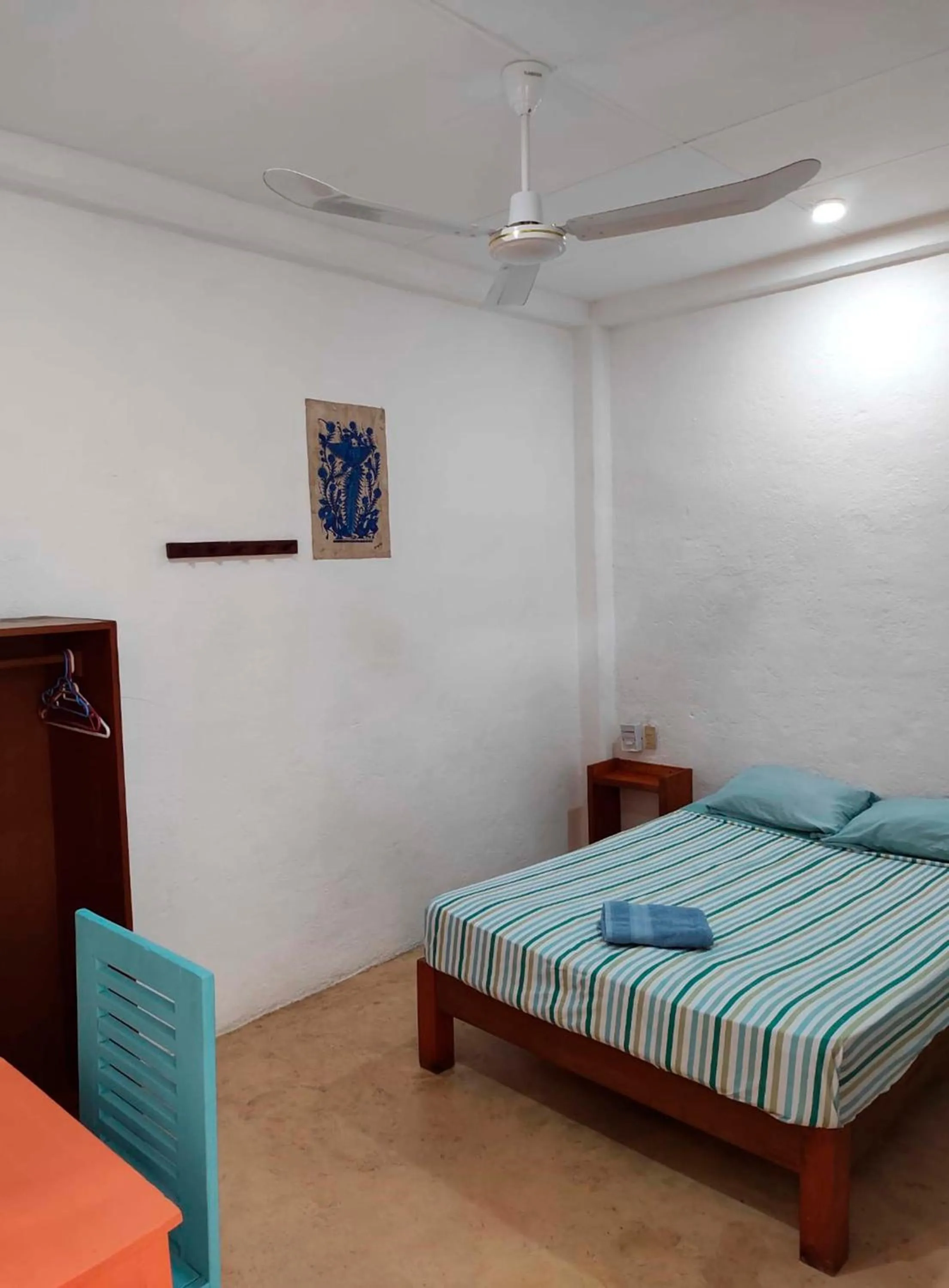 Bed in Hotel Papaya Surf