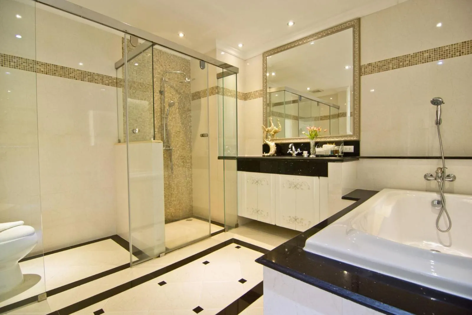 Balcony/Terrace in LK Miracle Suite - SHA Extra Plus