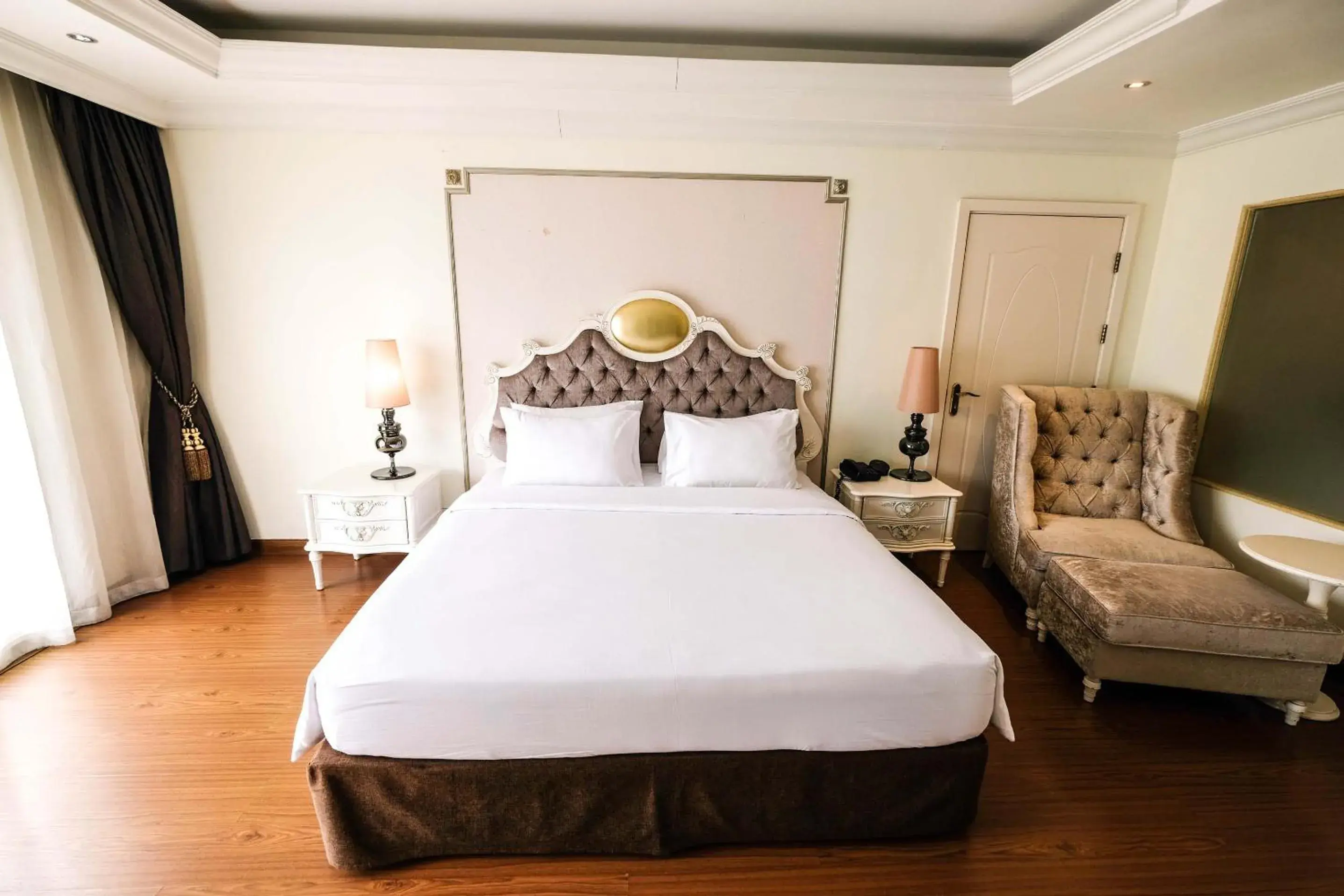 View (from property/room), Bed in LK Miracle Suite - SHA Extra Plus View (from property/room), Bed in LK Miracle Suite - SHA Extra Plus