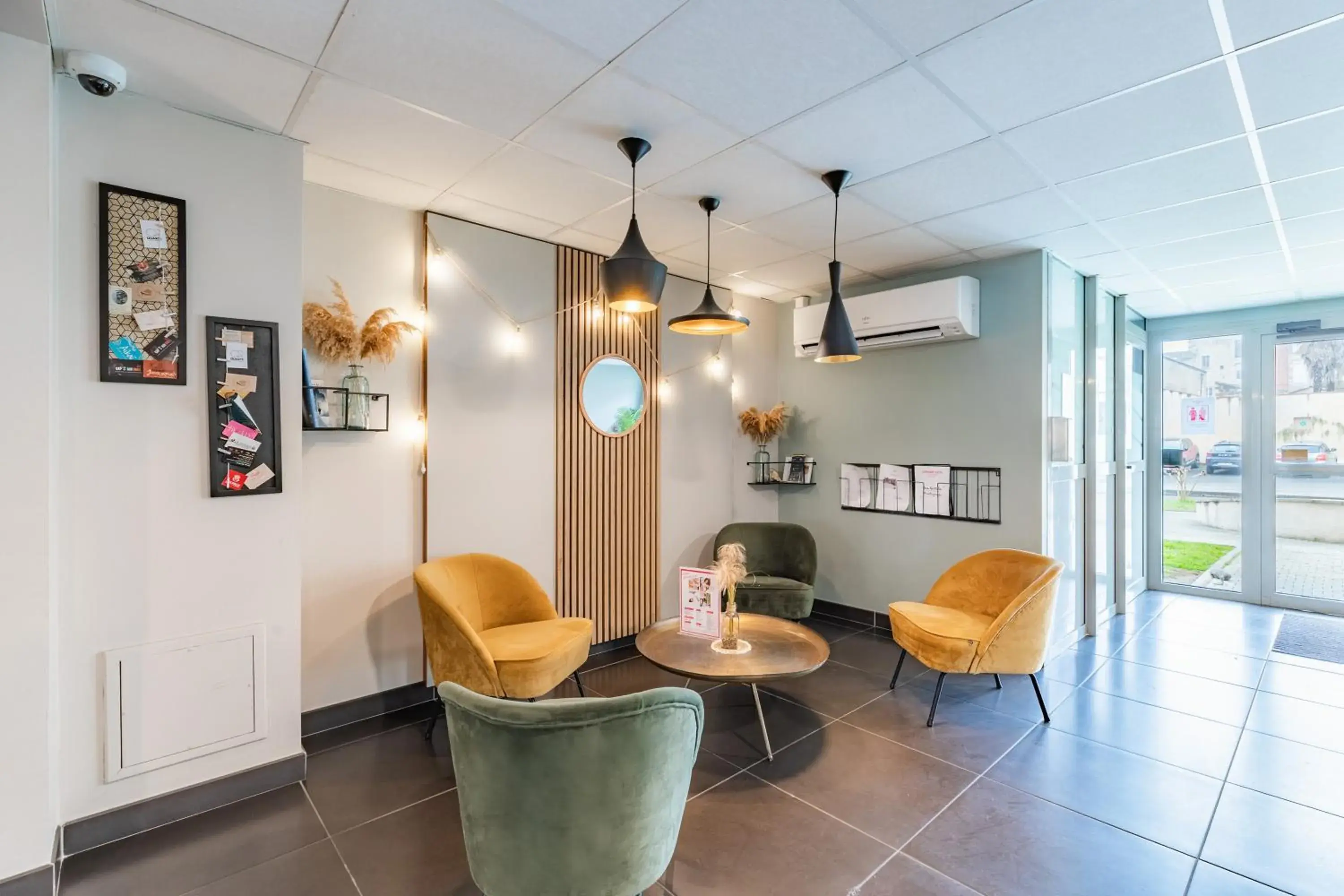 Lobby or reception in Appart'City Confort Agen Centre Lobby or reception in Appart'City Confort Agen Centre