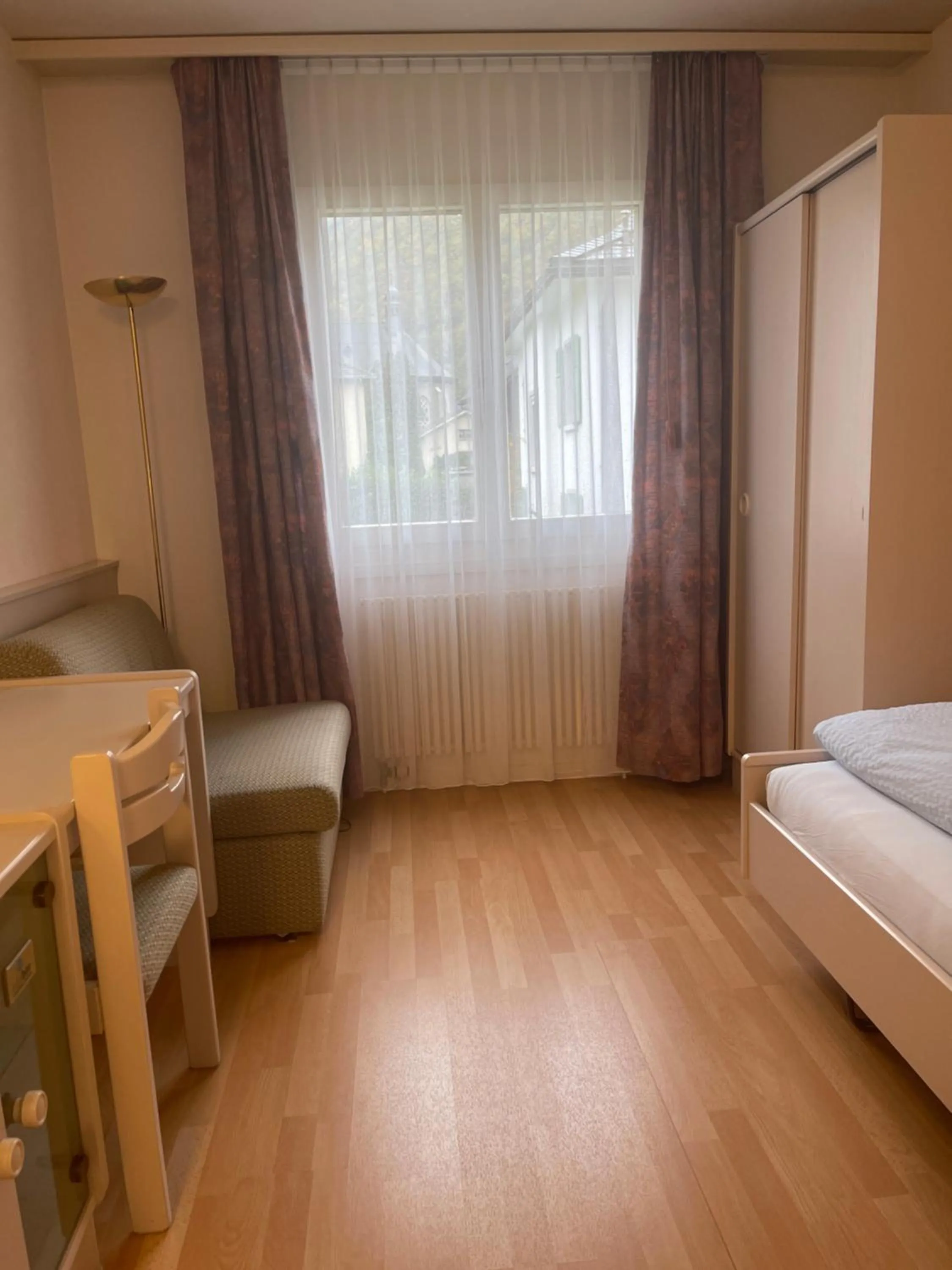 Bed in Hôtel les Berges