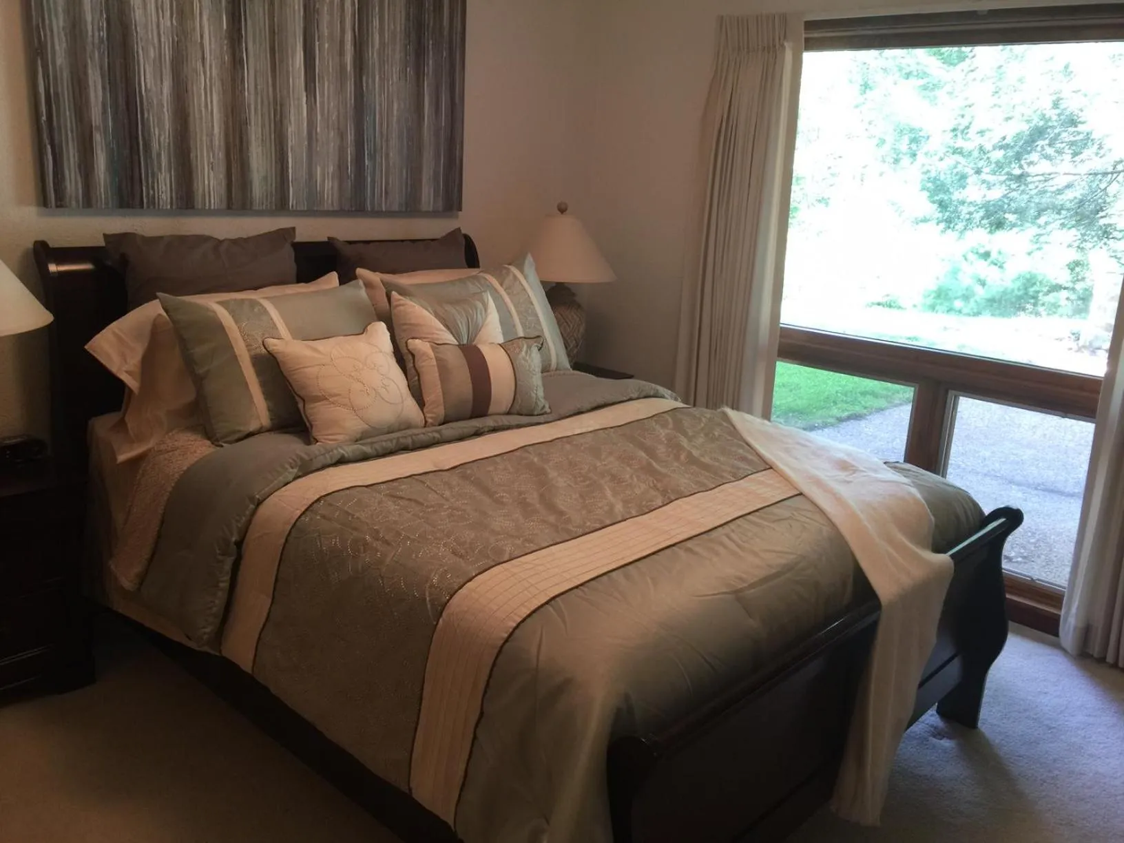 Bed in The Lodge in Sugar Hollow