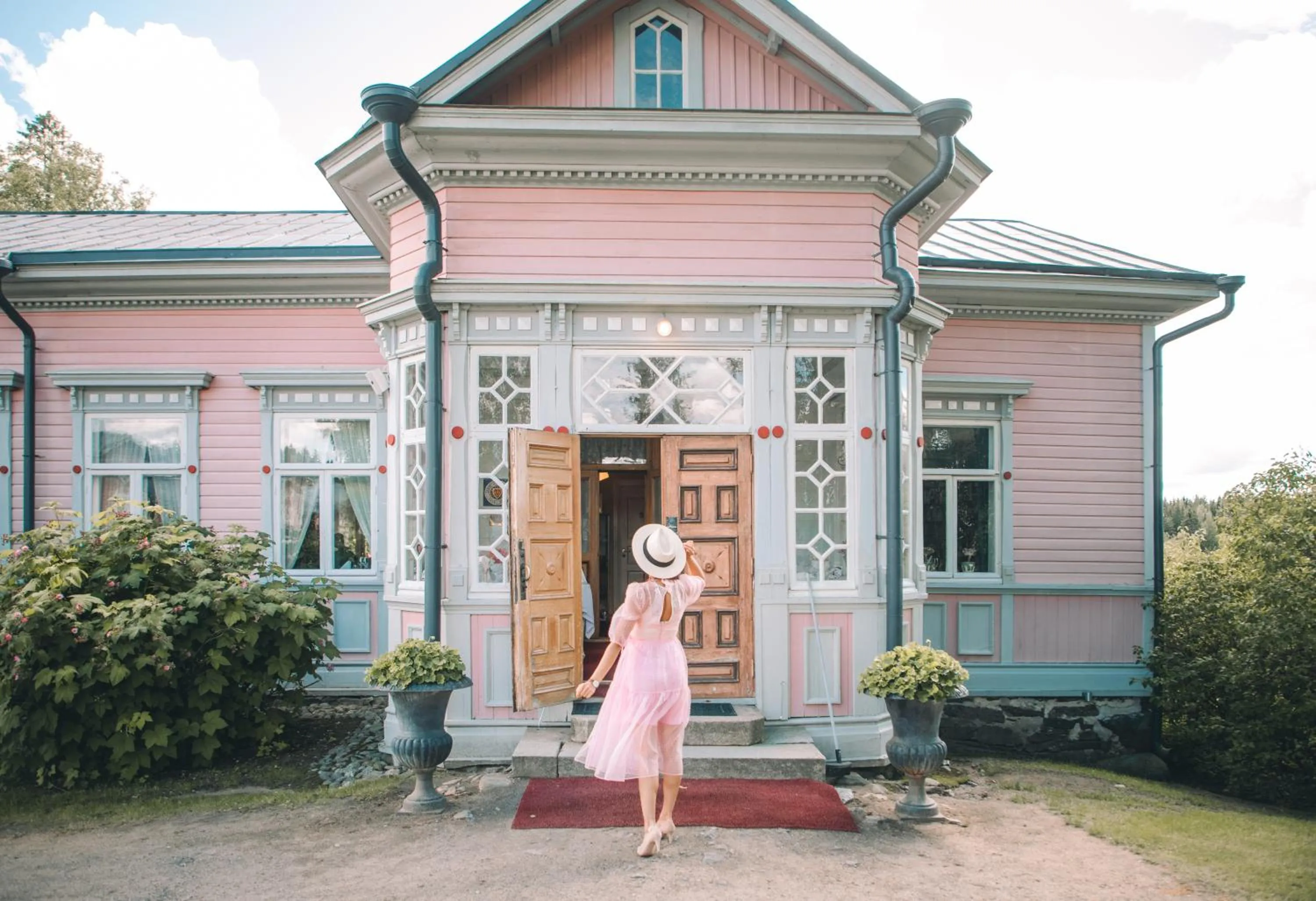 Restaurant/places to eat in Tertin Kartano