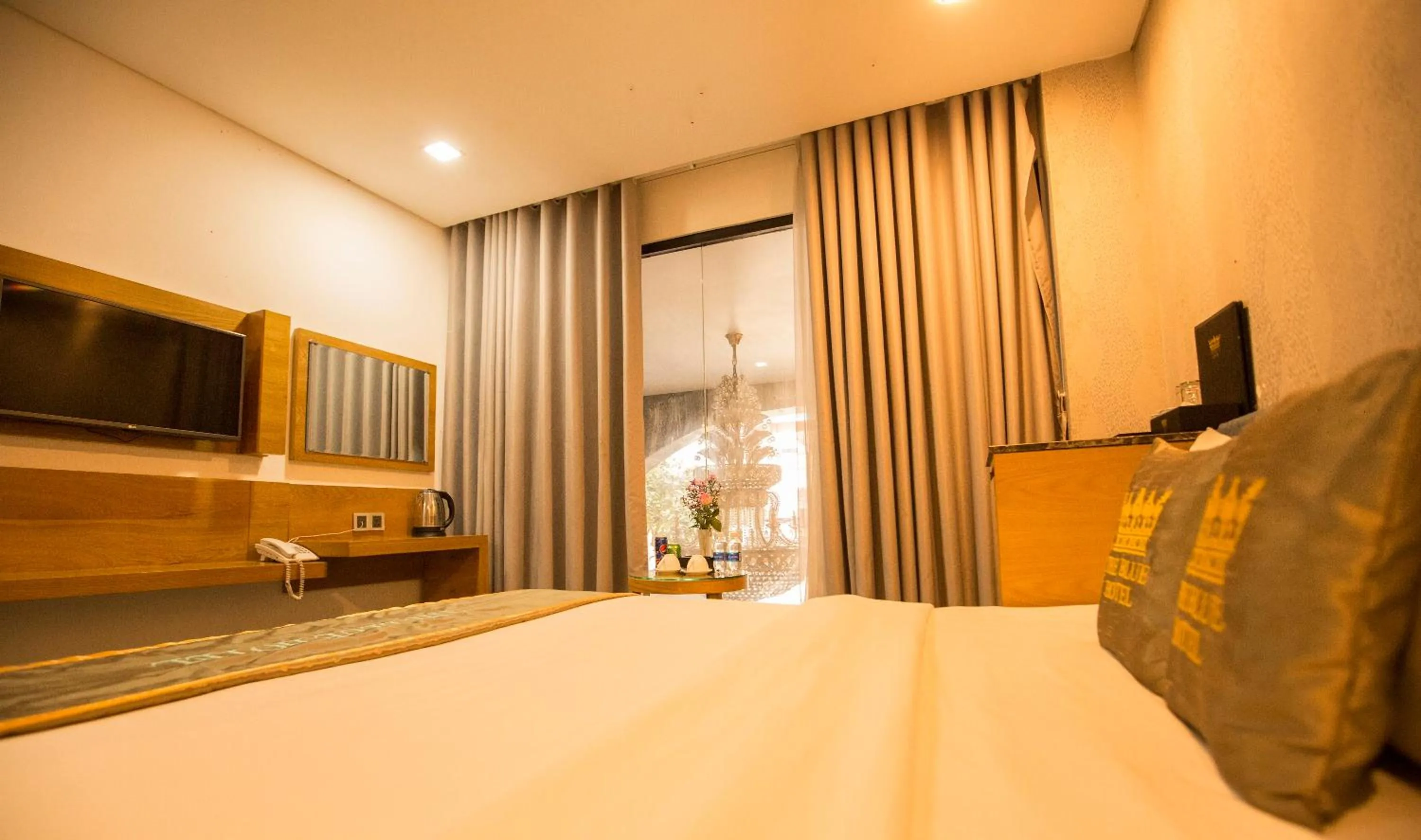 Communal lounge/ TV room, Bed in The Blue Airport Hotel