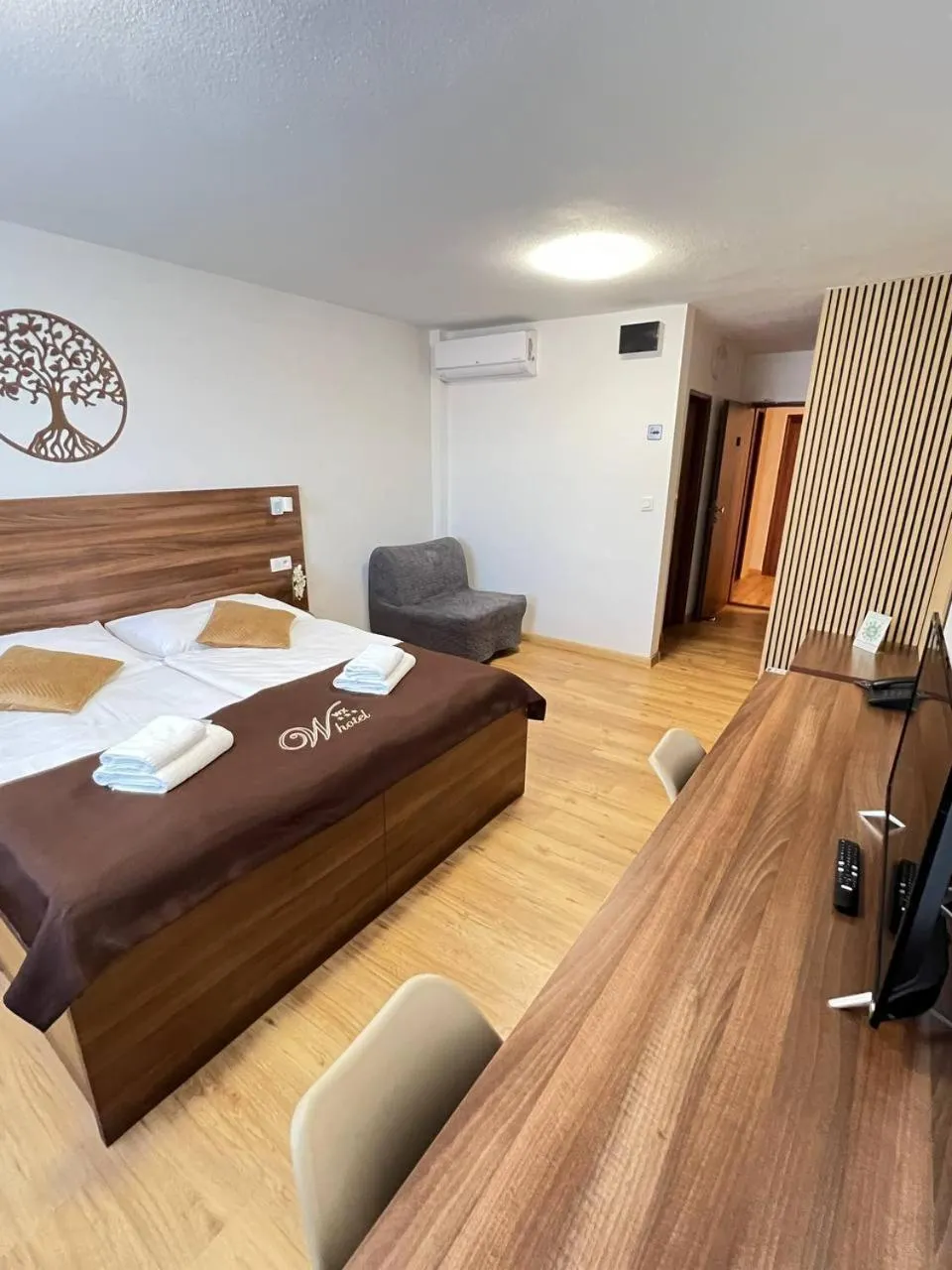 Photo of the whole room, Bed in WX Hotel