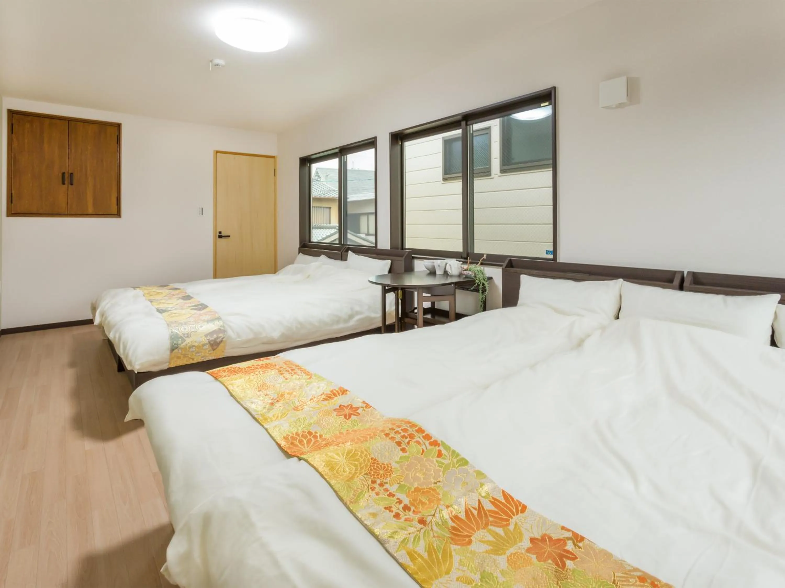 Photo of the whole room, Bed in Marikoji Inn Kyoto