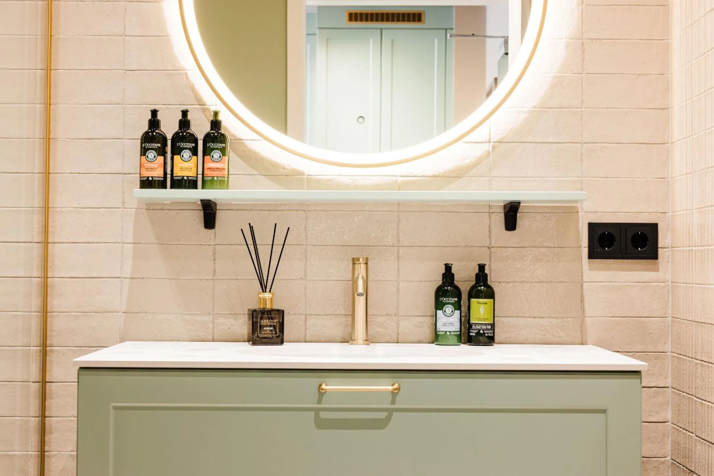 Bathroom in Reykjavik Residence Apartment Hotel