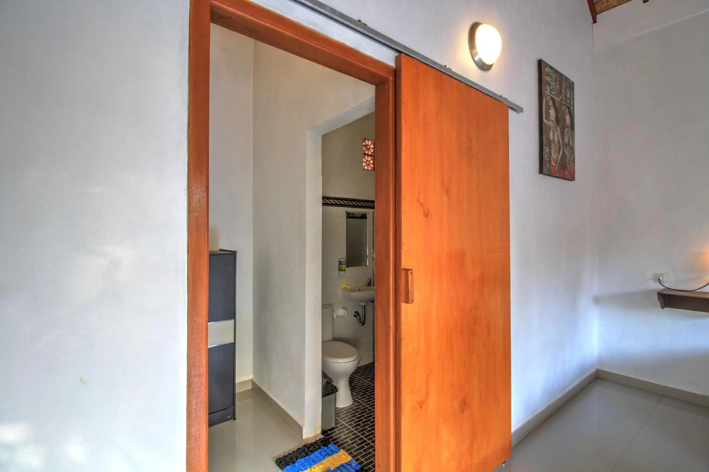 Bathroom, Bed in Saren Villa