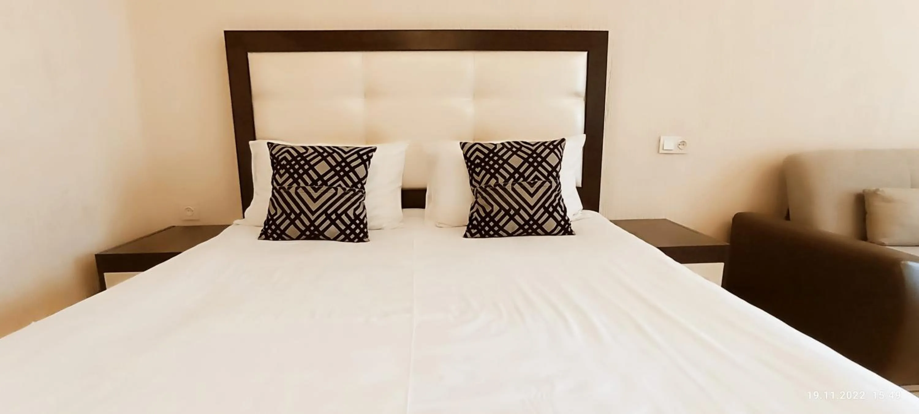 Bed in Cozy studio in the center