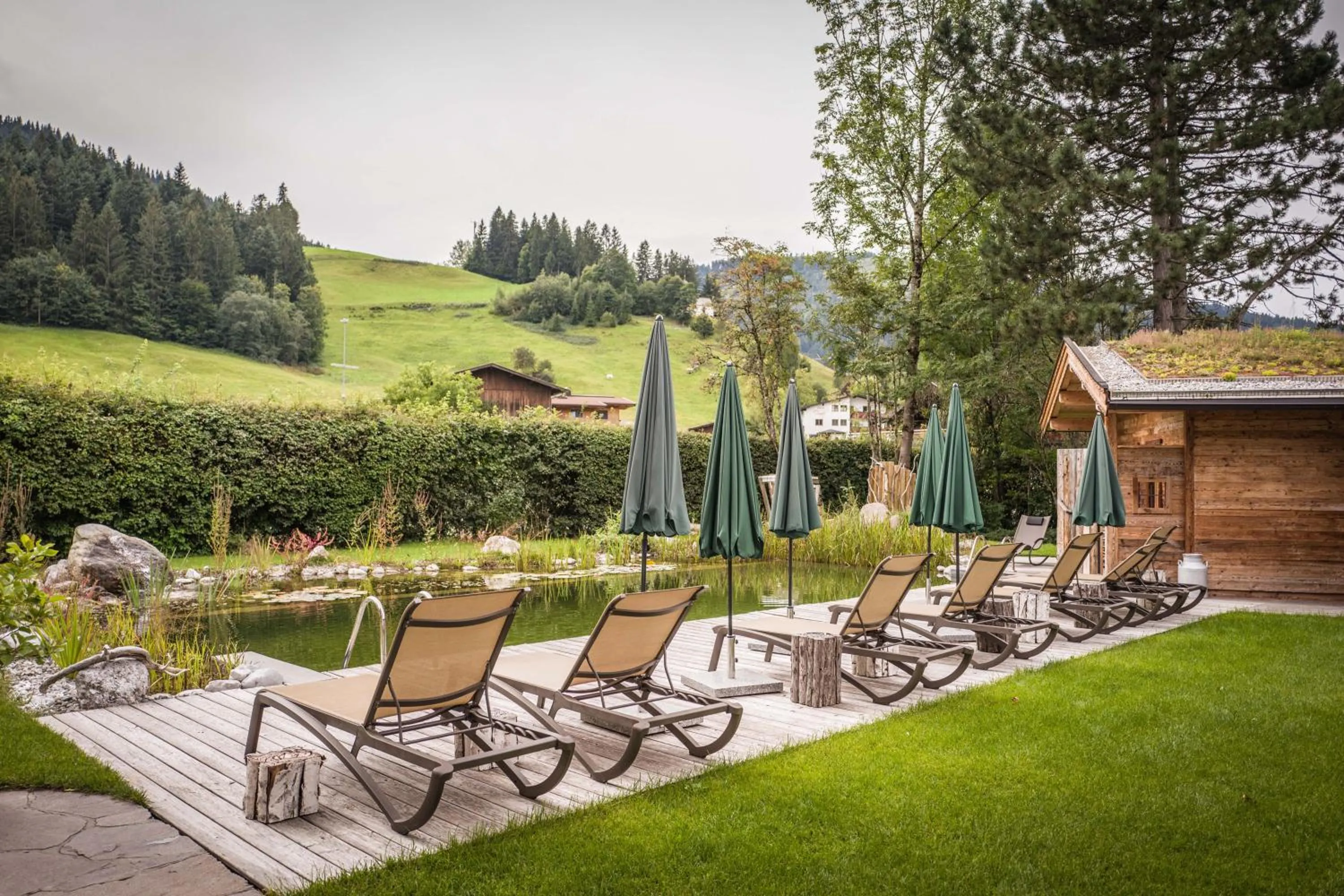 Patio in Flora - Das kleine Gartenhotel