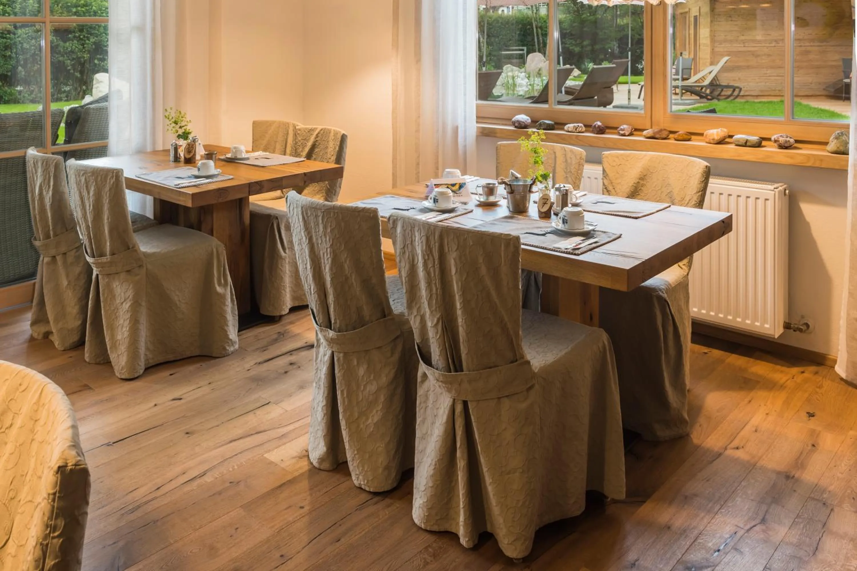 Photo of the whole room in Flora - Das kleine Gartenhotel