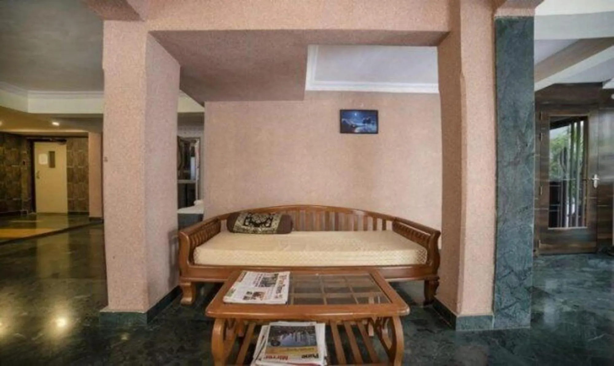 Lobby or reception in FabHotel East Field Homes