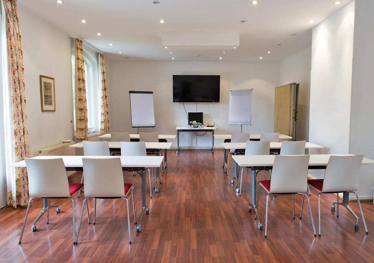 Business facilities in Hotel Waldhaus Prieros