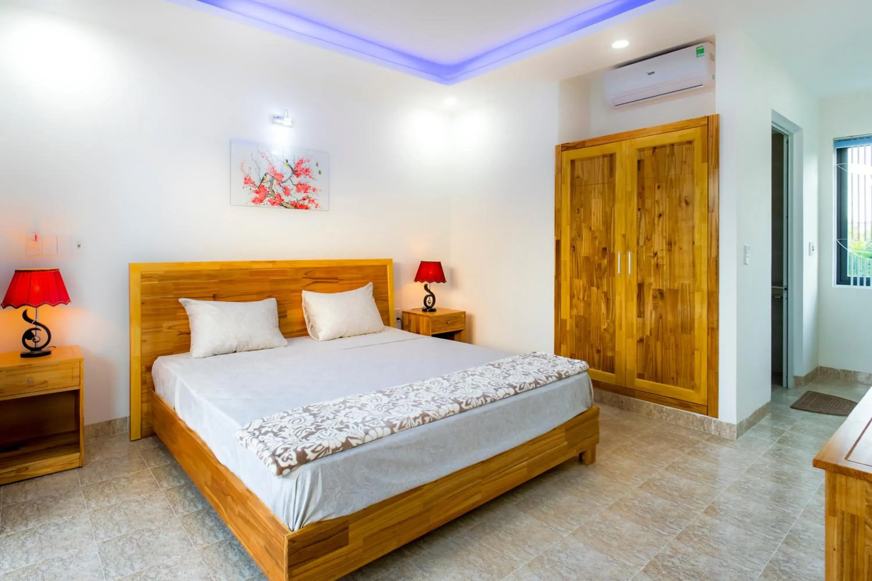 Deluxe Double Room with Balcony in Tran Family Villas Boutique Hotel Deluxe Double Room with Balcony in Tran Family Villas Boutique Hotel