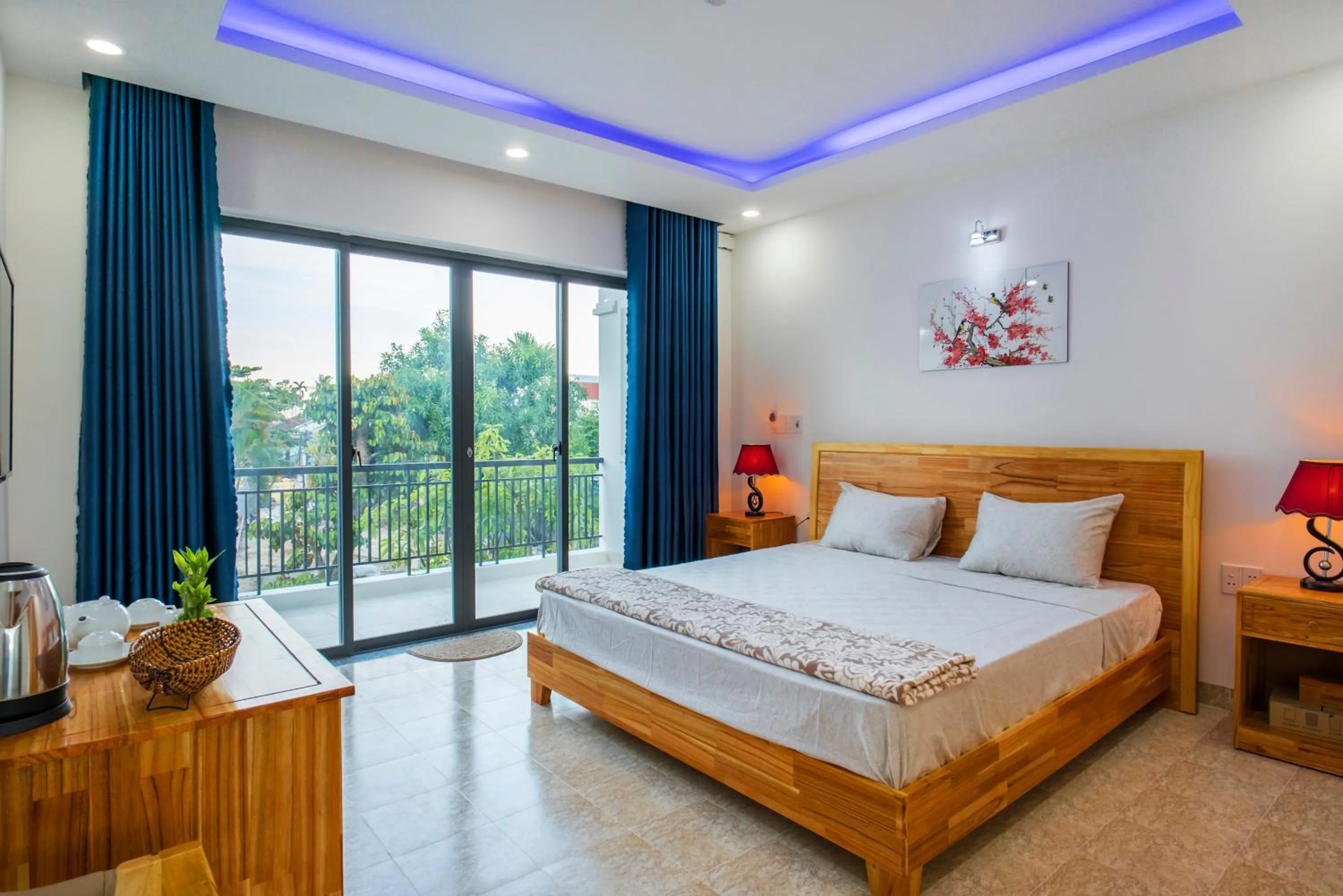 Balcony/Terrace, Bed in Tran Family Villas Boutique Hotel