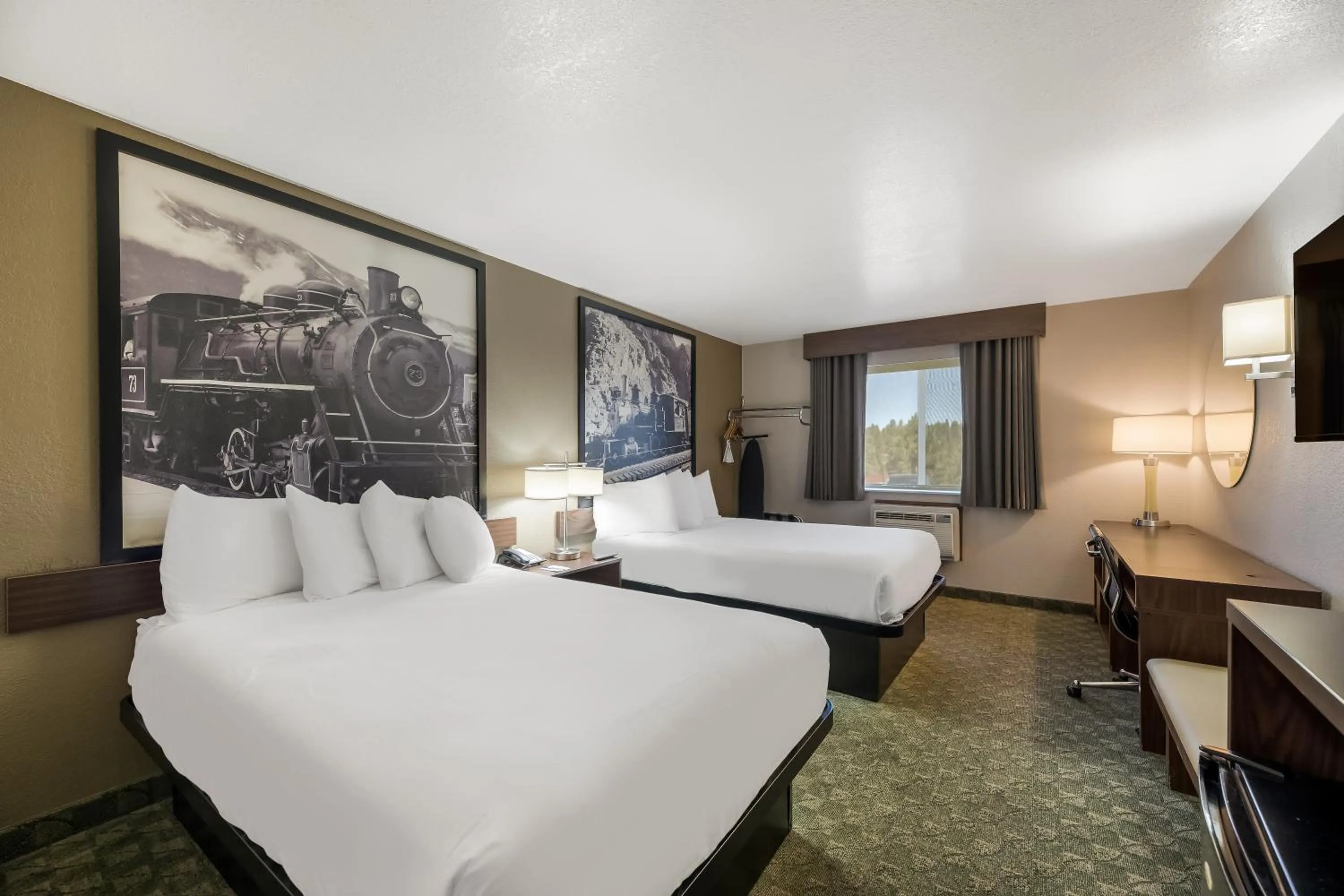 Photo of the whole room, Bed in SureStay Hotel by Best Western Williams - Grand Canyon