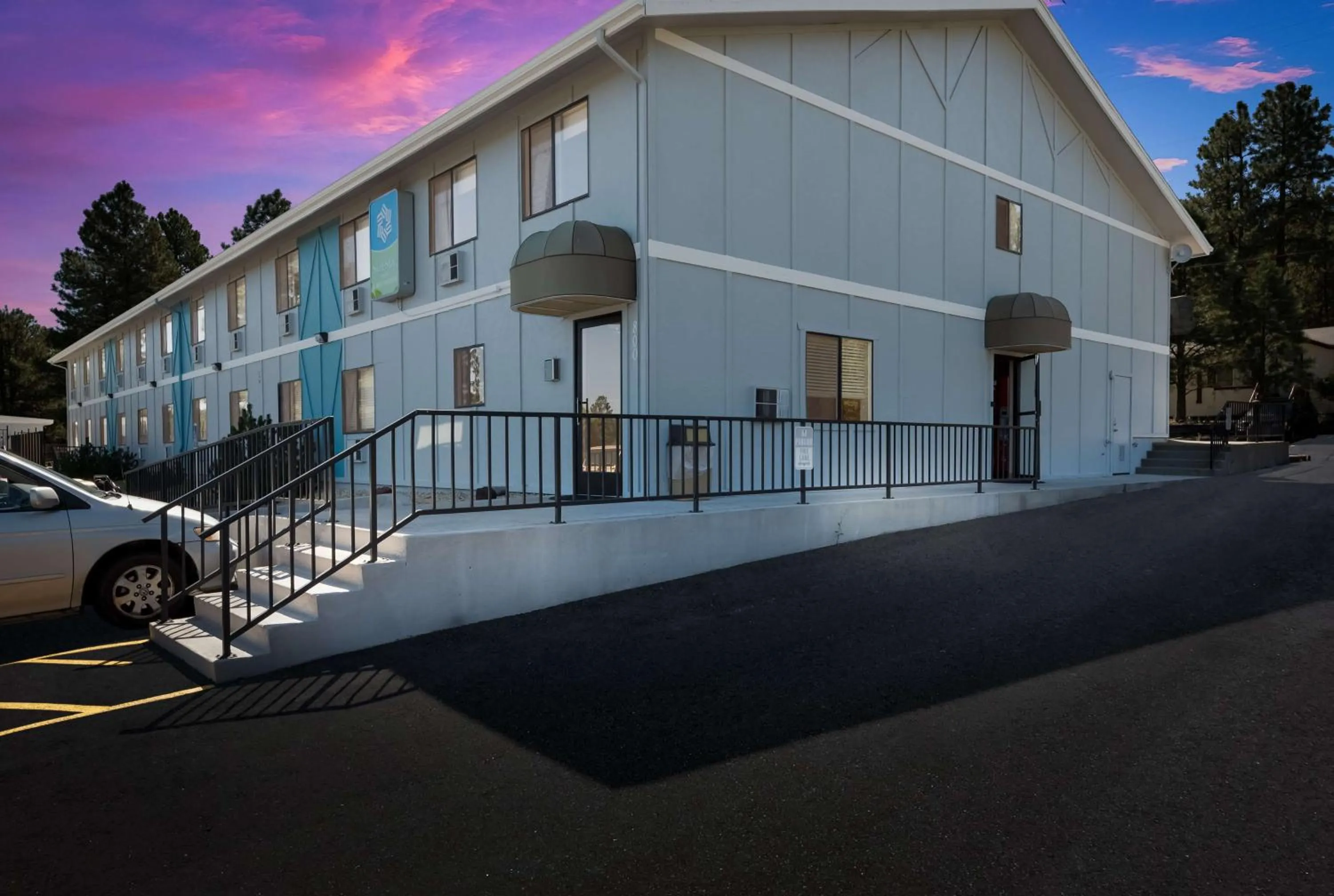 Property building in SureStay Hotel by Best Western Williams - Grand Canyon