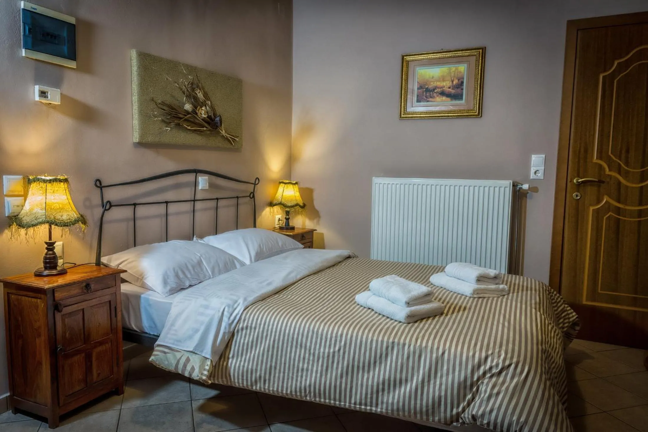 Bed in Xenonas Sta Tzakia