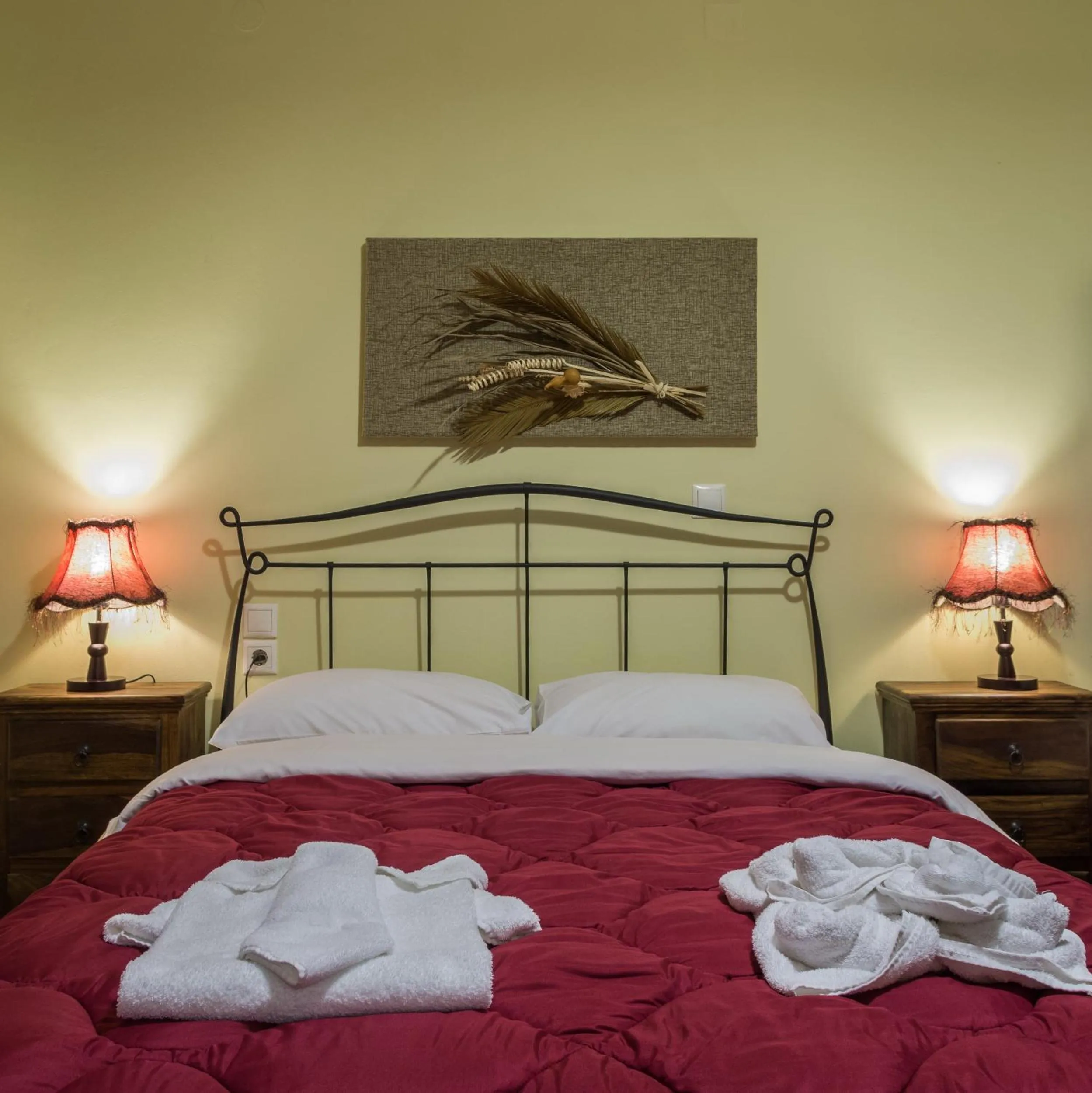 Bed in Xenonas Sta Tzakia