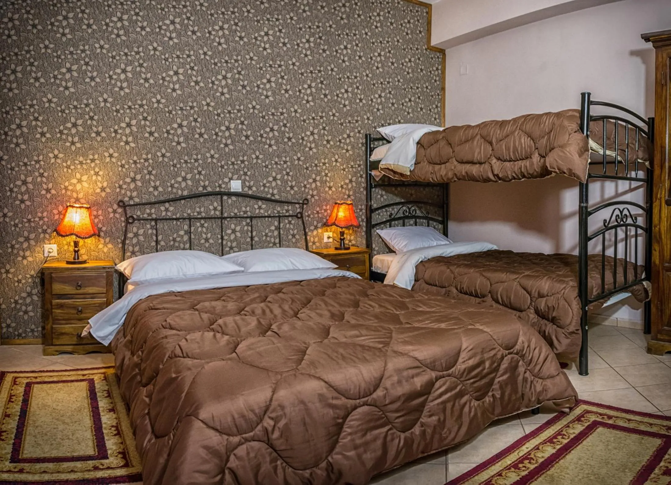 Bed in Xenonas Sta Tzakia
