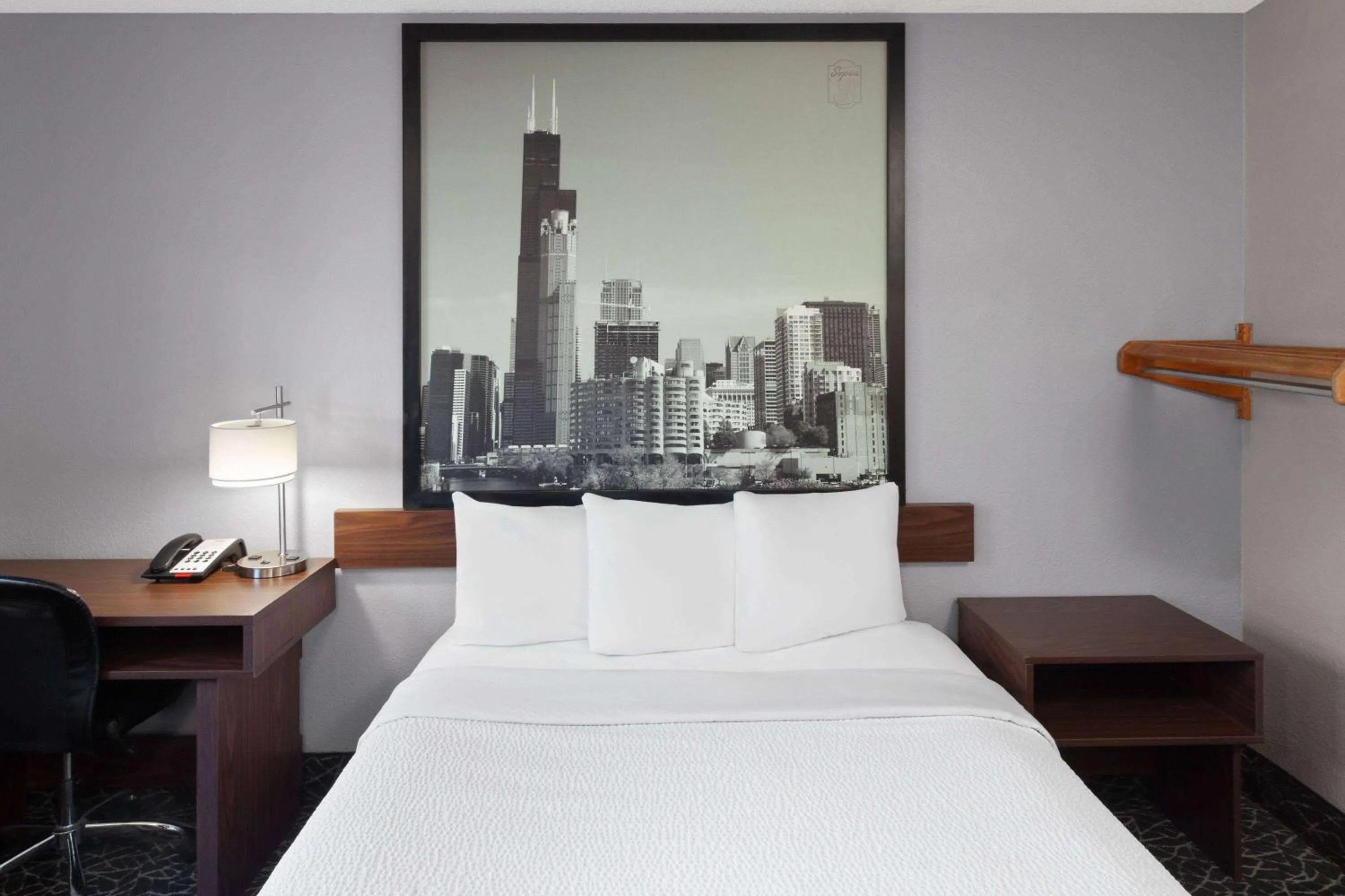 Photo of the whole room, Bed in Super 8 by Wyndham Romeoville Bolingbrook