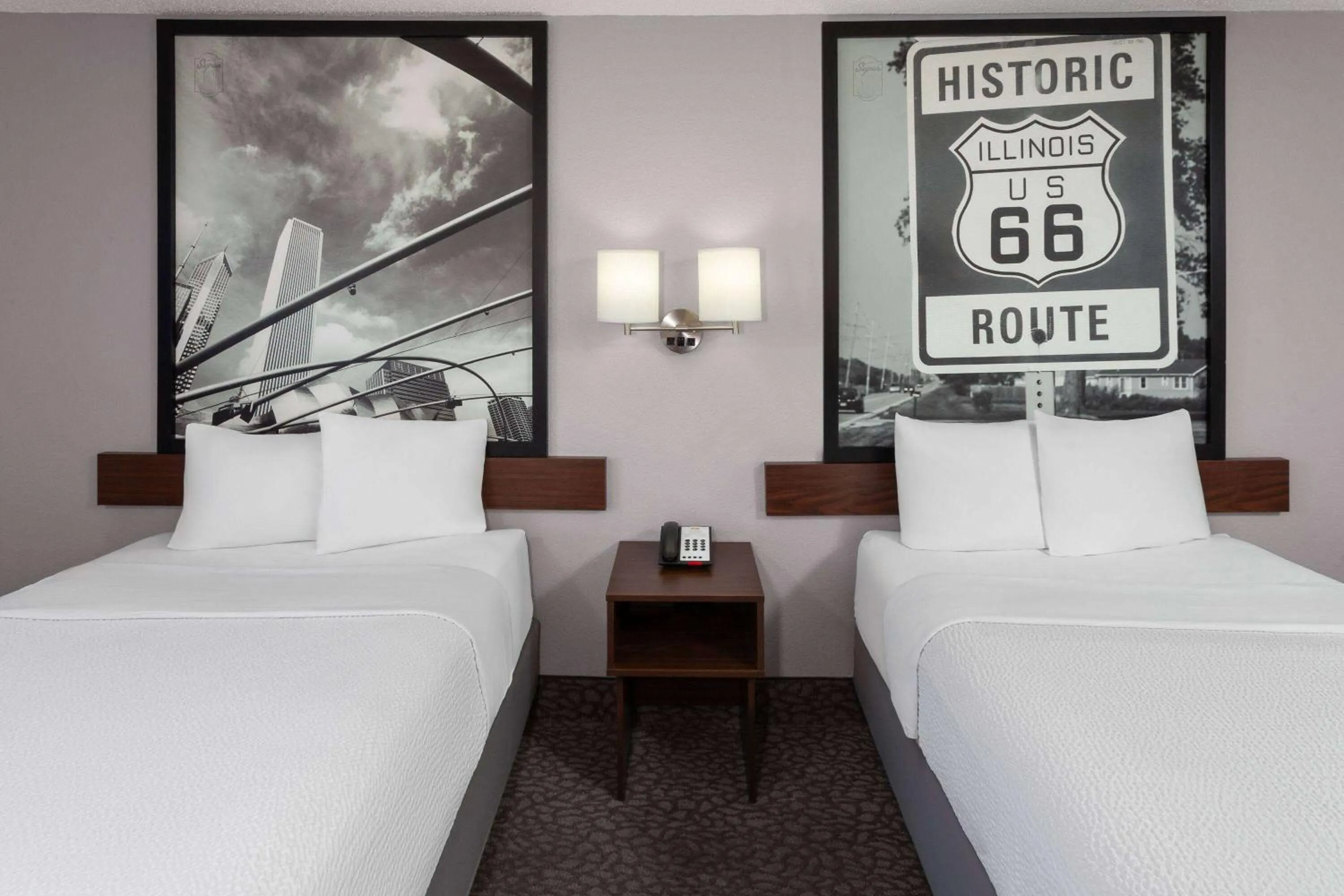 Photo of the whole room, Bed in Super 8 by Wyndham Romeoville Bolingbrook