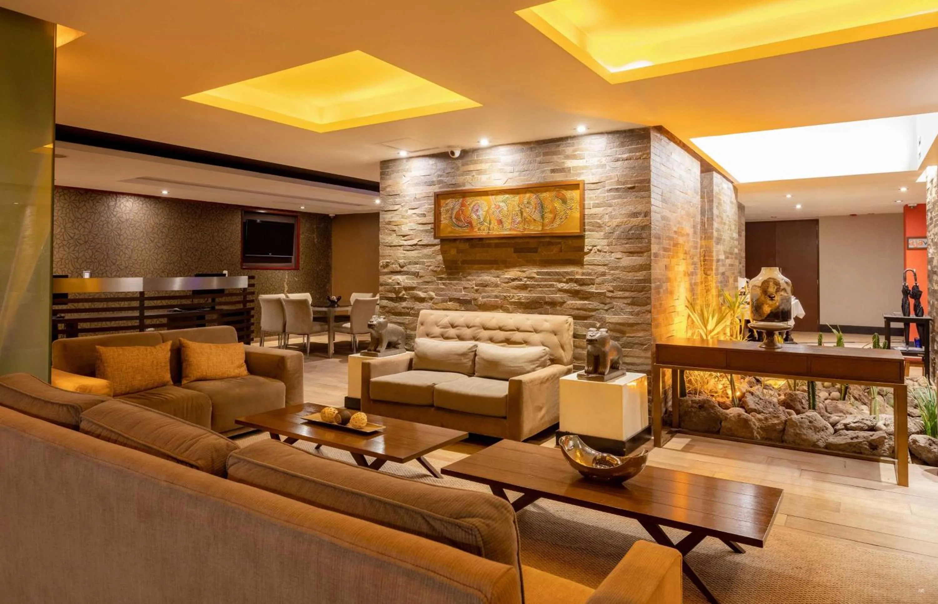 Lobby or reception in Sonesta Hotel Cusco