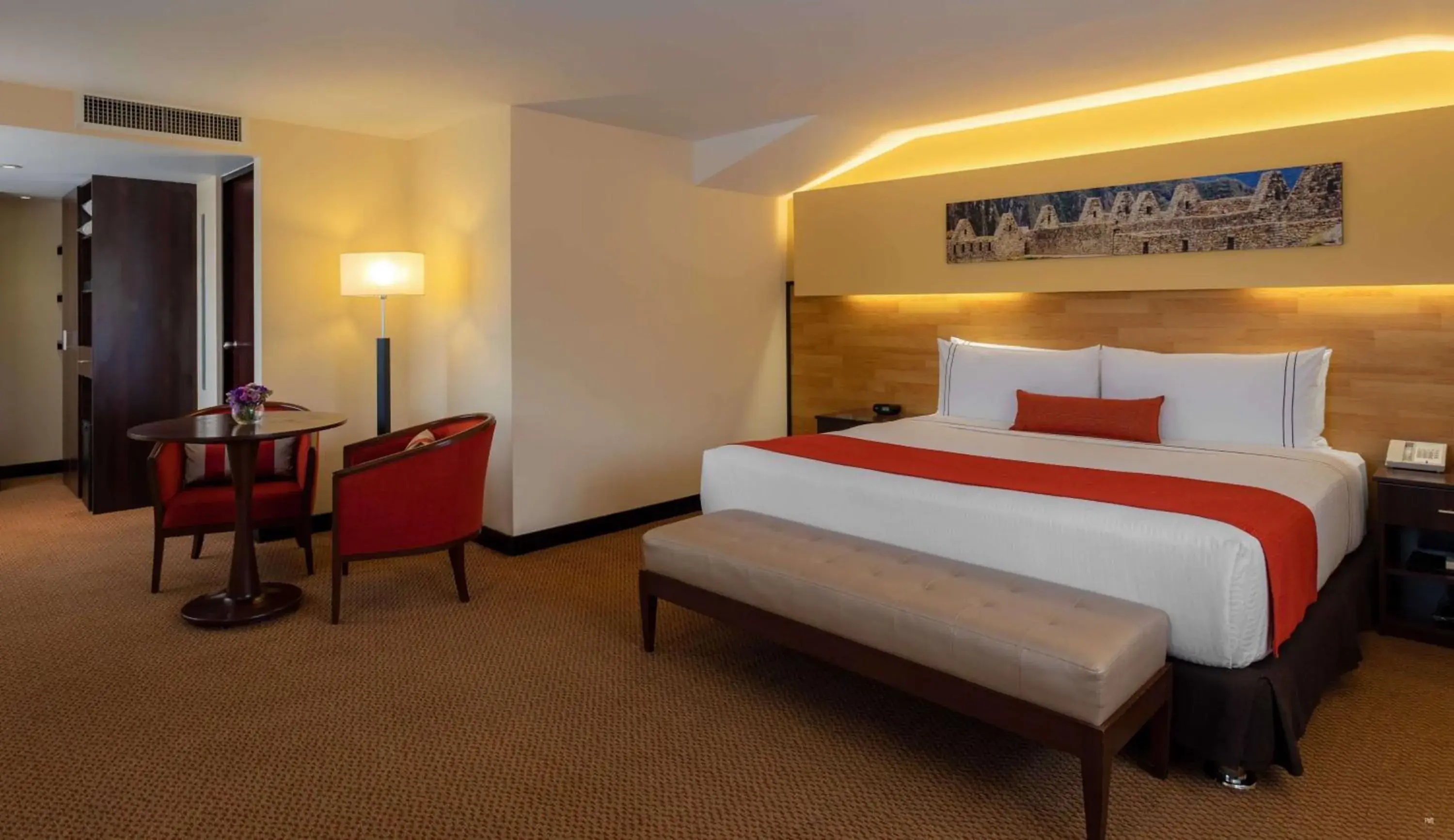 Photo of the whole room, Bed in Sonesta Hotel Cusco Photo of the whole room, Bed in Sonesta Hotel Cusco