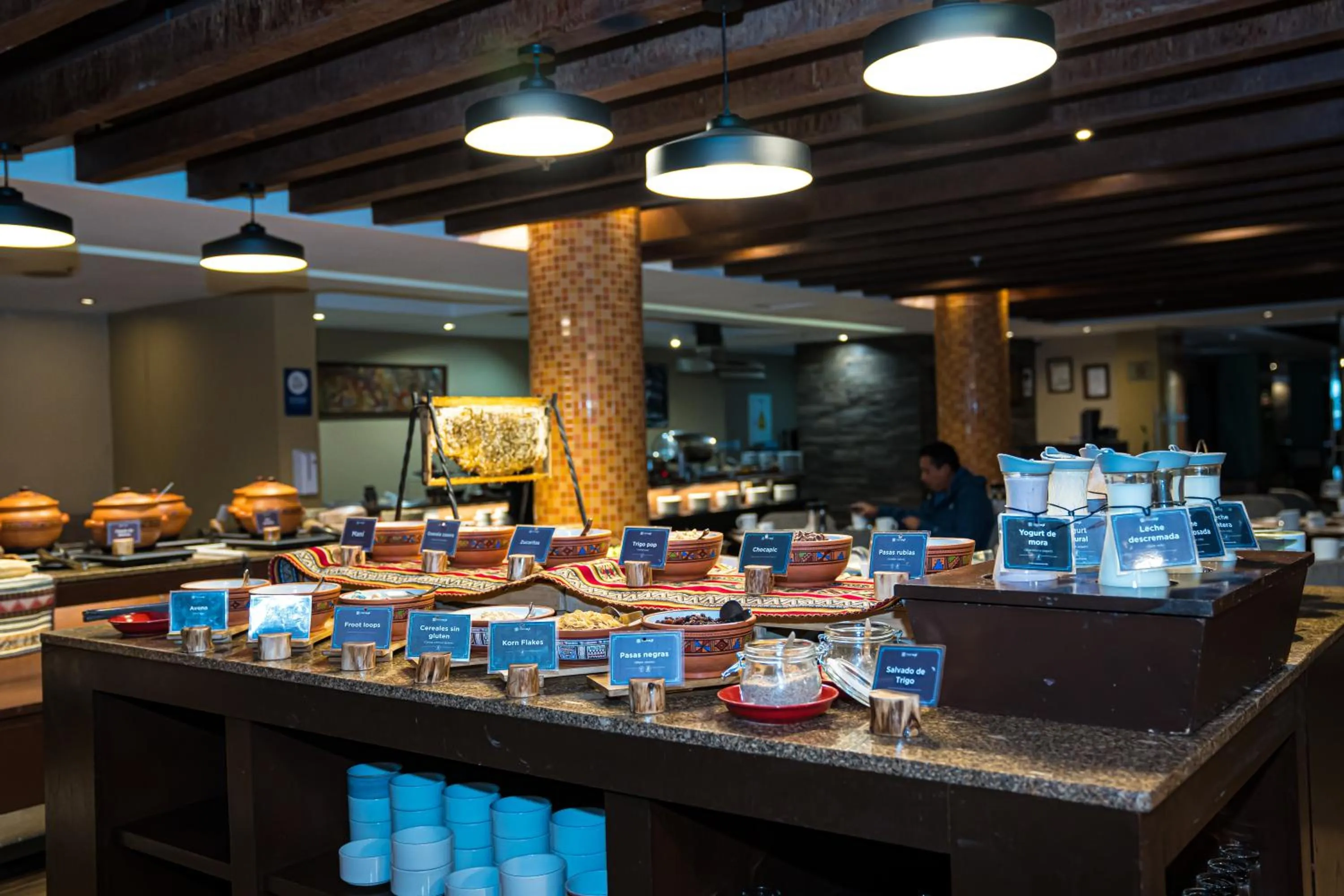 Buffet breakfast in Sonesta Hotel Cusco