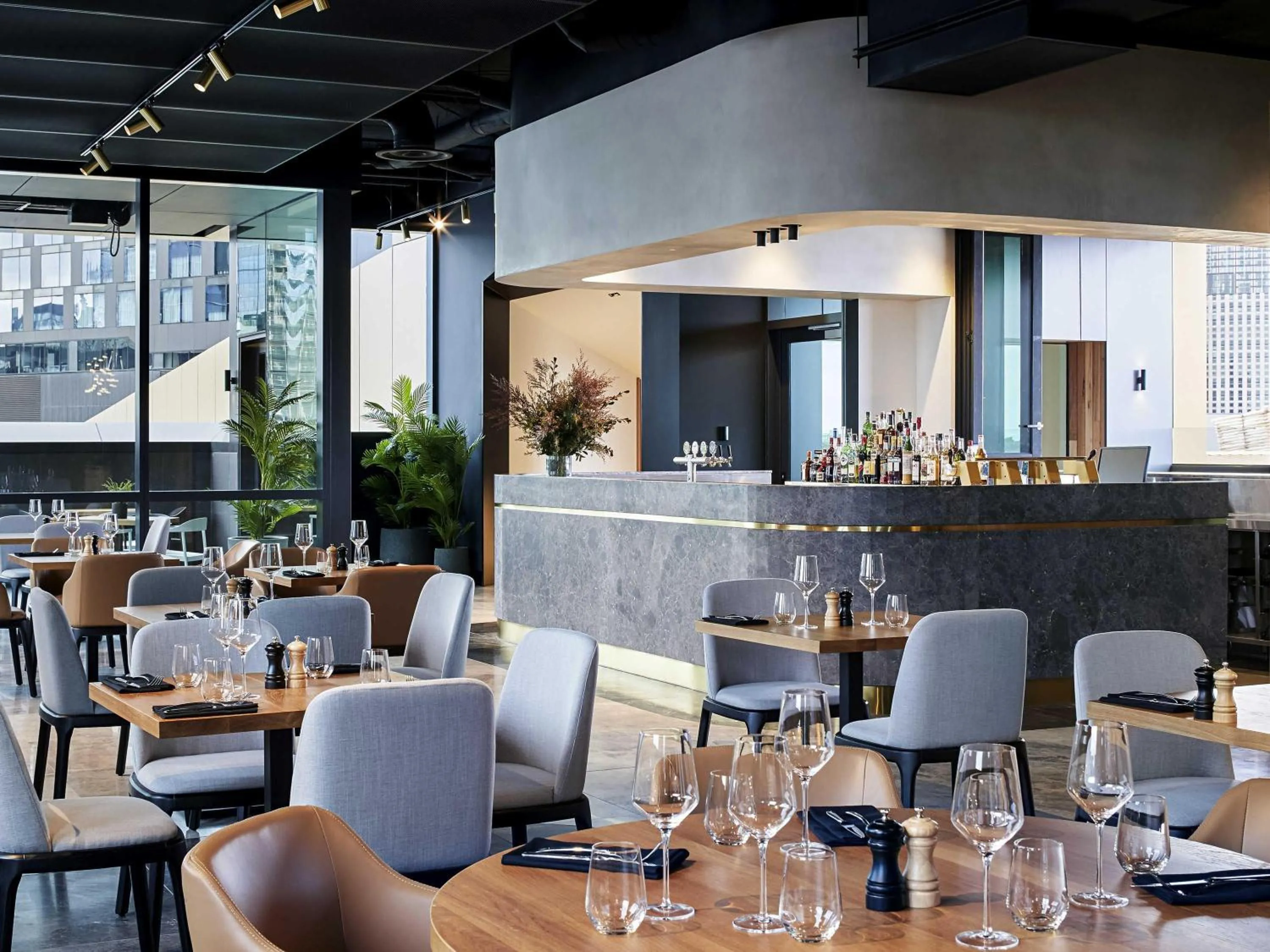 Lounge or bar in Novotel Melbourne South Wharf