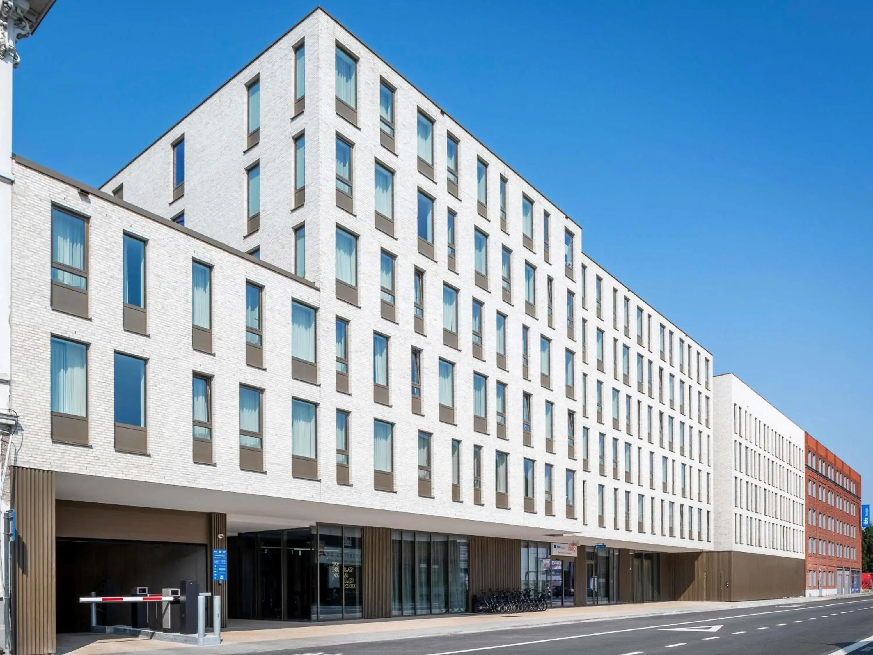 Property building in ibis budget Gent Centrum Dampoort Property building in ibis budget Gent Centrum Dampoort