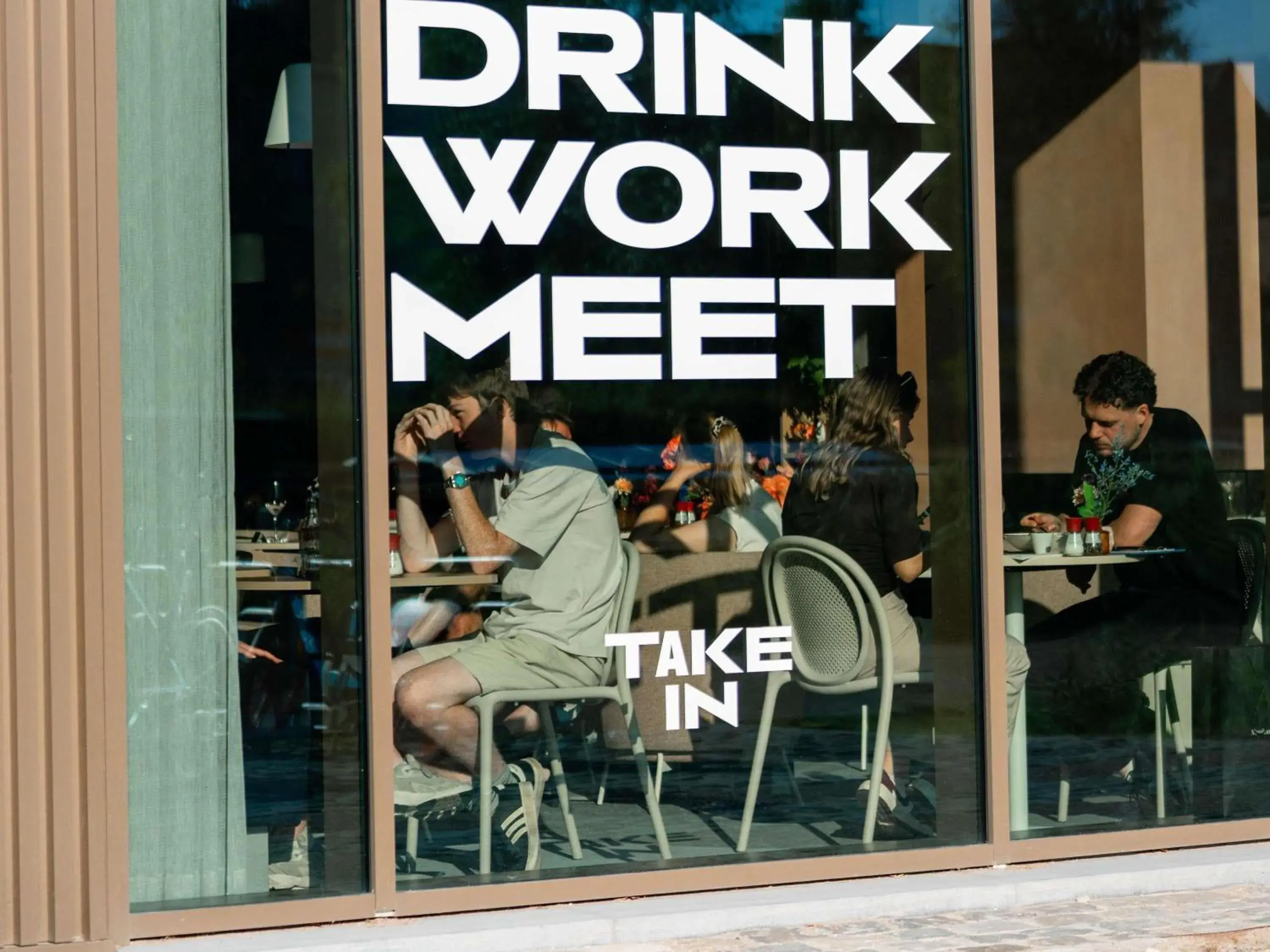 Restaurant/places to eat in ibis budget Gent Centrum Dampoort Restaurant/places to eat in ibis budget Gent Centrum Dampoort