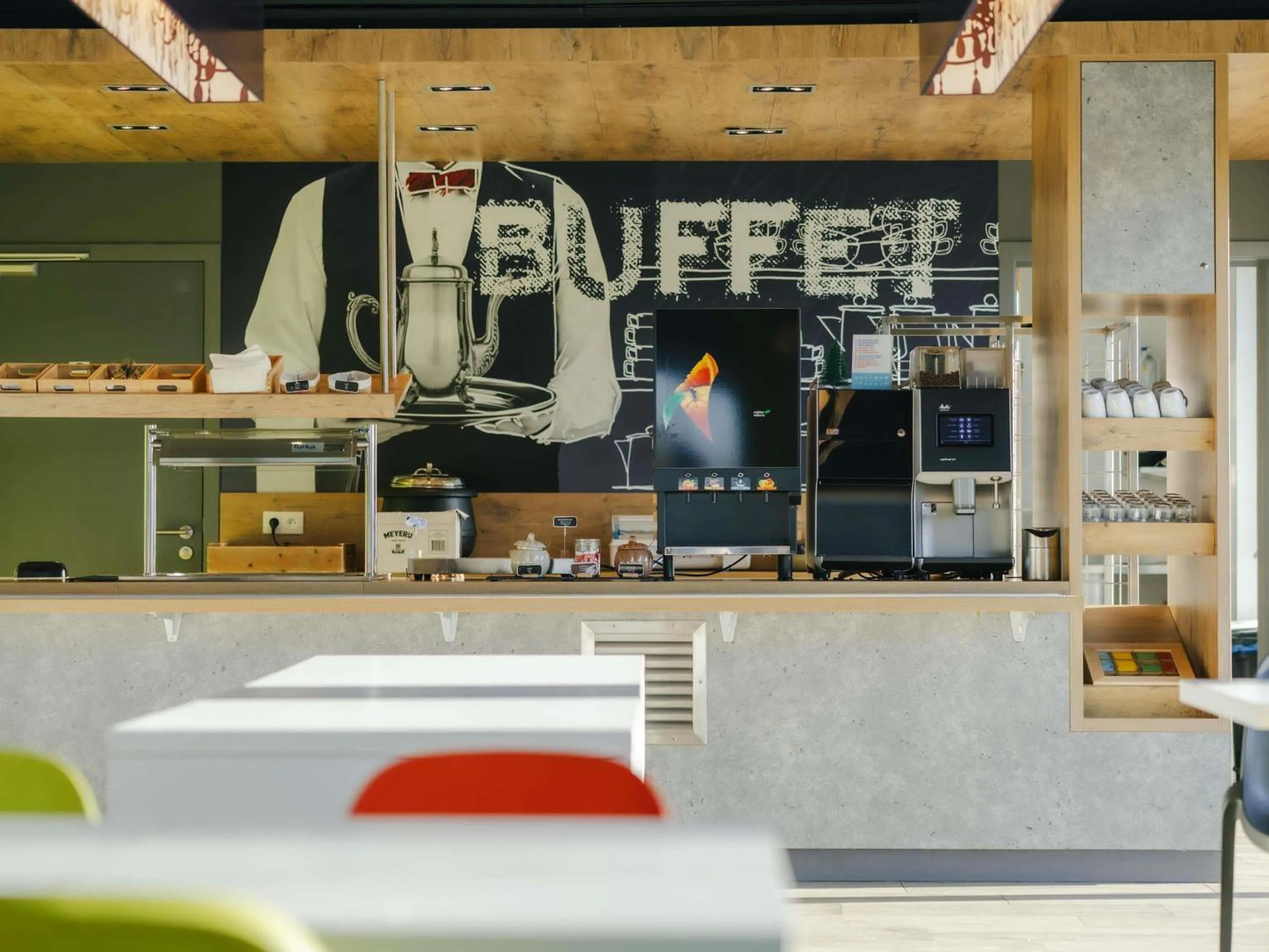 Breakfast in ibis budget Brugge Jabbeke