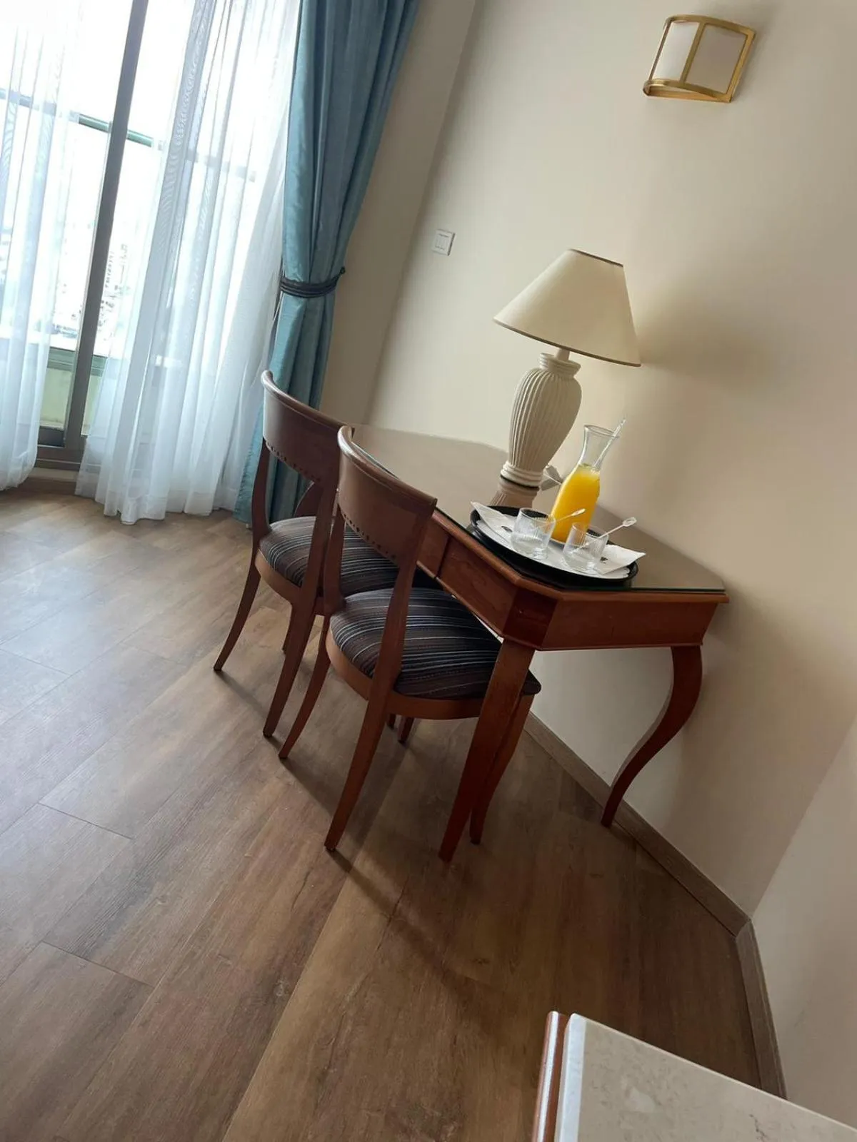 Seating area in Crowne Plaza Haifa by IHG