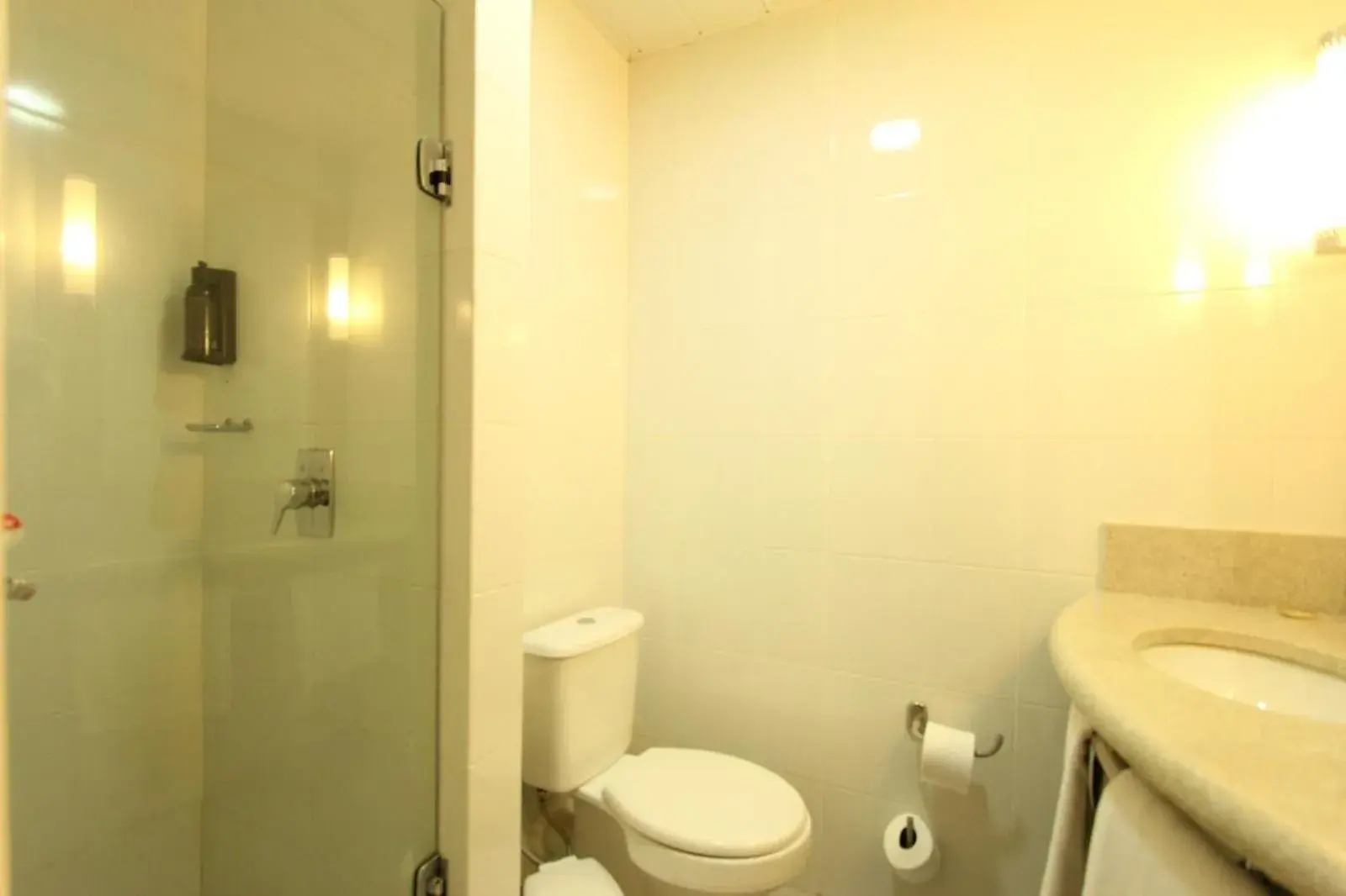 Standard Twin Room - single occupancy in Ajax Hoteis Standard Twin Room - single occupancy in Ajax Hoteis