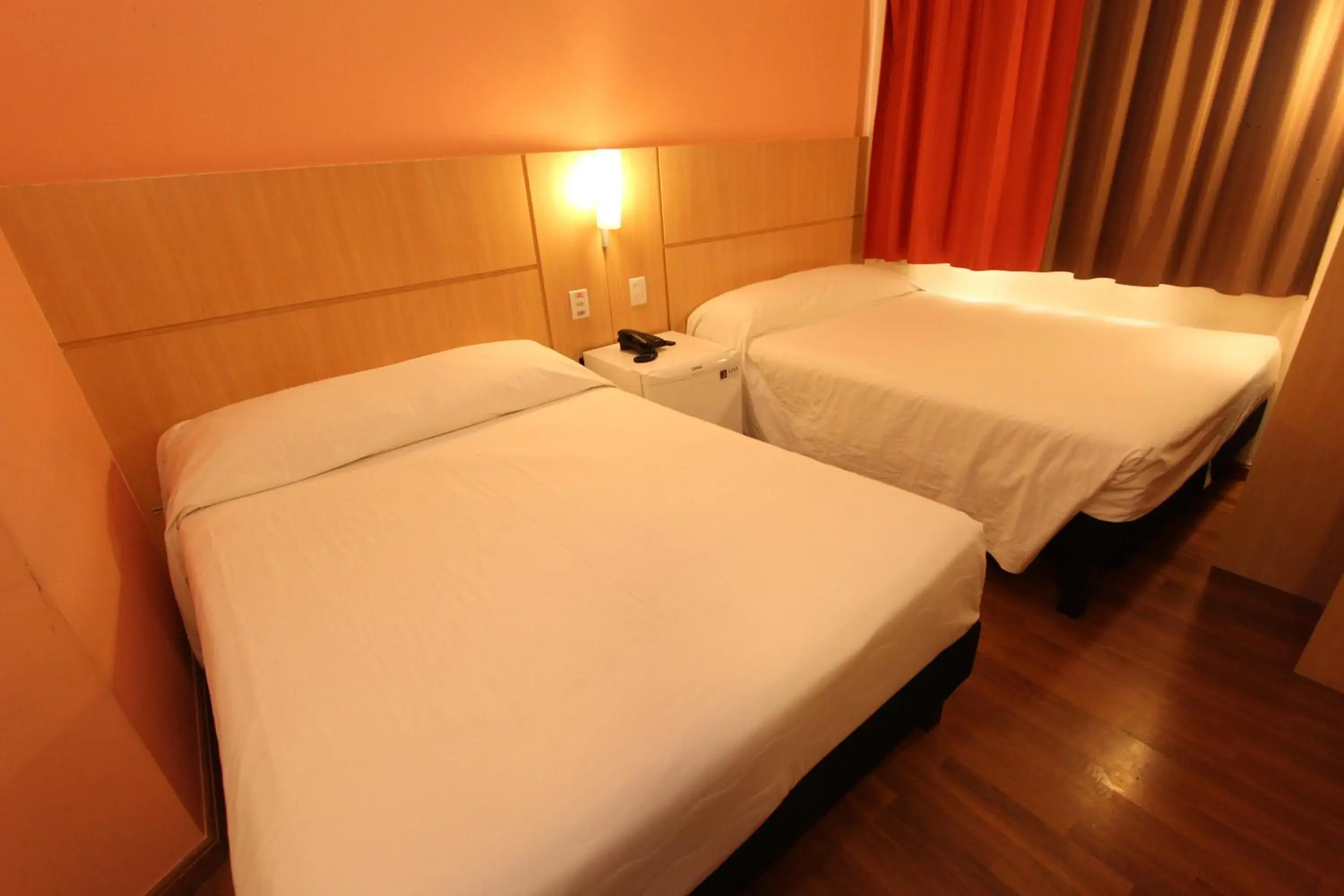 Family Room in Ajax Hoteis Family Room in Ajax Hoteis