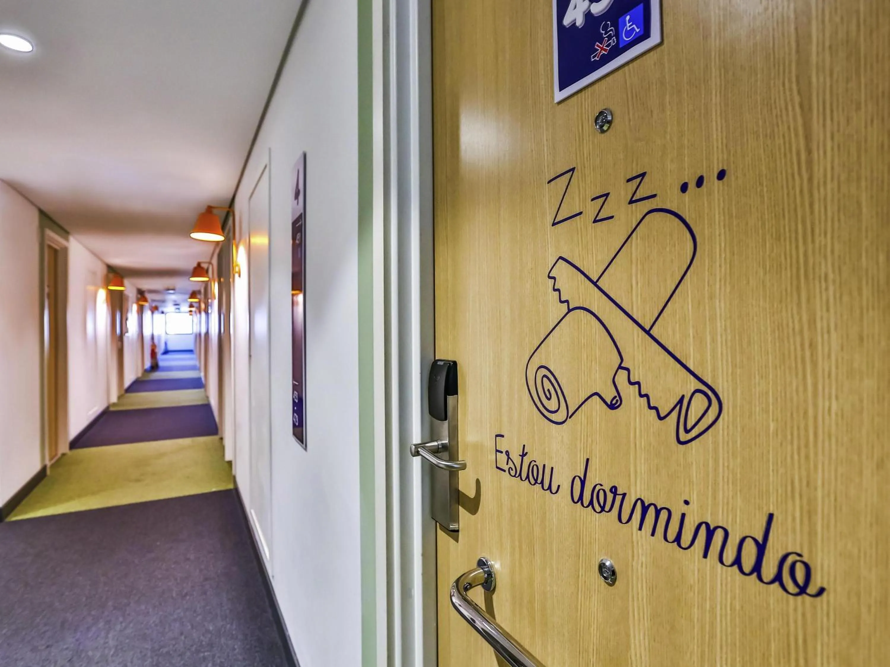 Bedroom in ibis budget Sorocaba