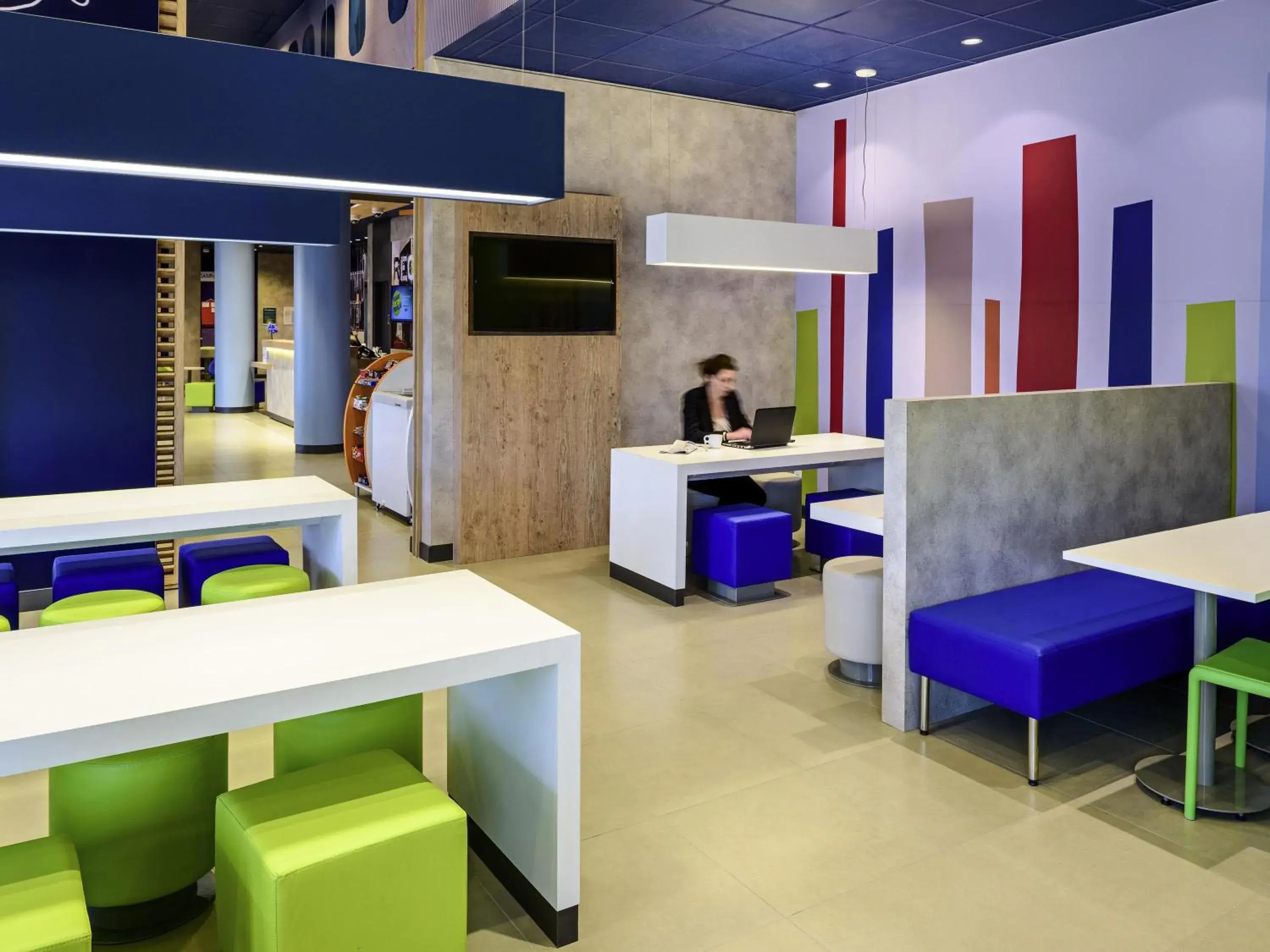 Lounge or bar in ibis budget Sorocaba Lounge or bar in ibis budget Sorocaba