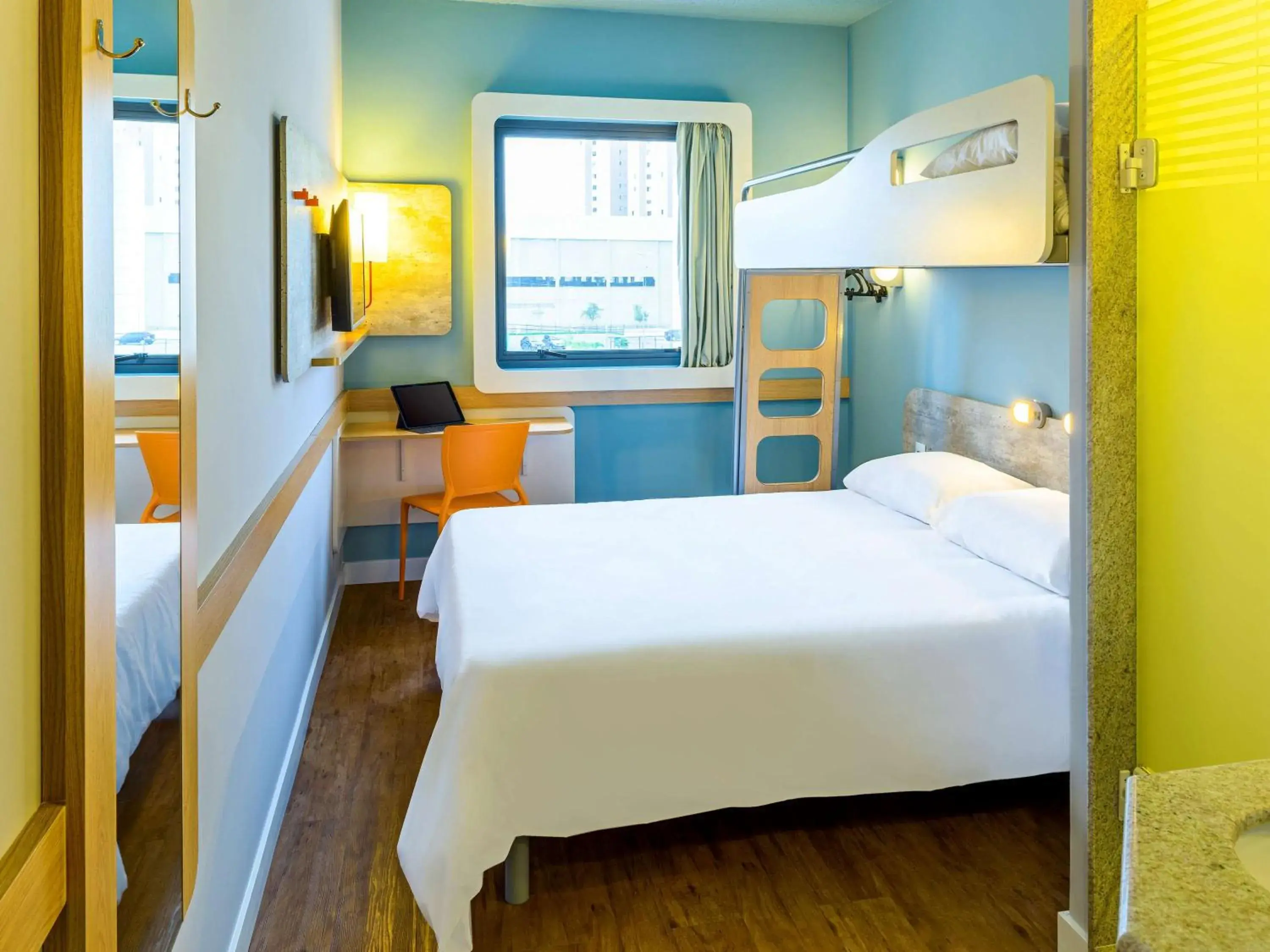 Photo of the whole room, Bed in ibis budget Sorocaba Photo of the whole room, Bed in ibis budget Sorocaba