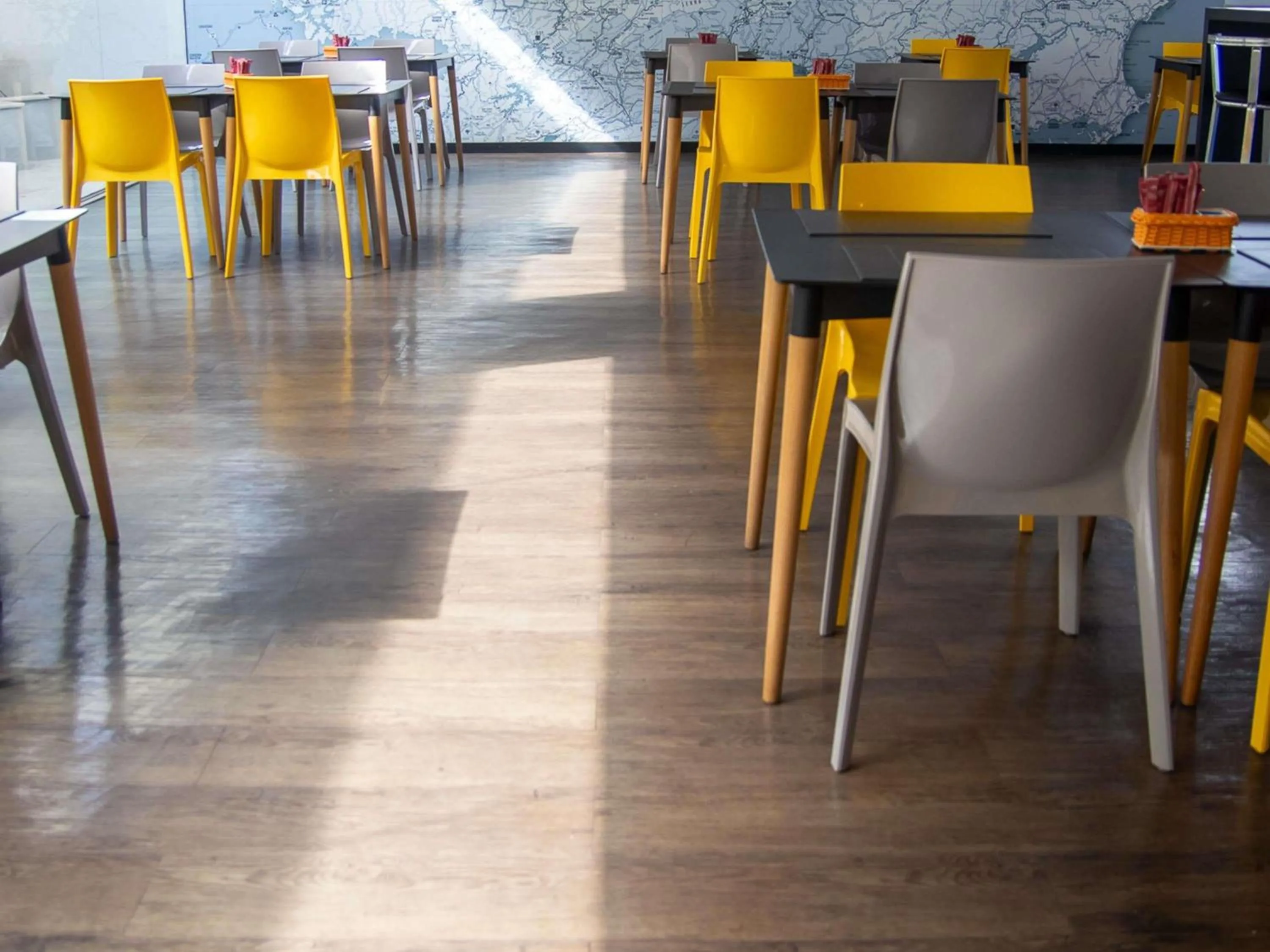 Restaurant/places to eat in ibis Styles Três Rios