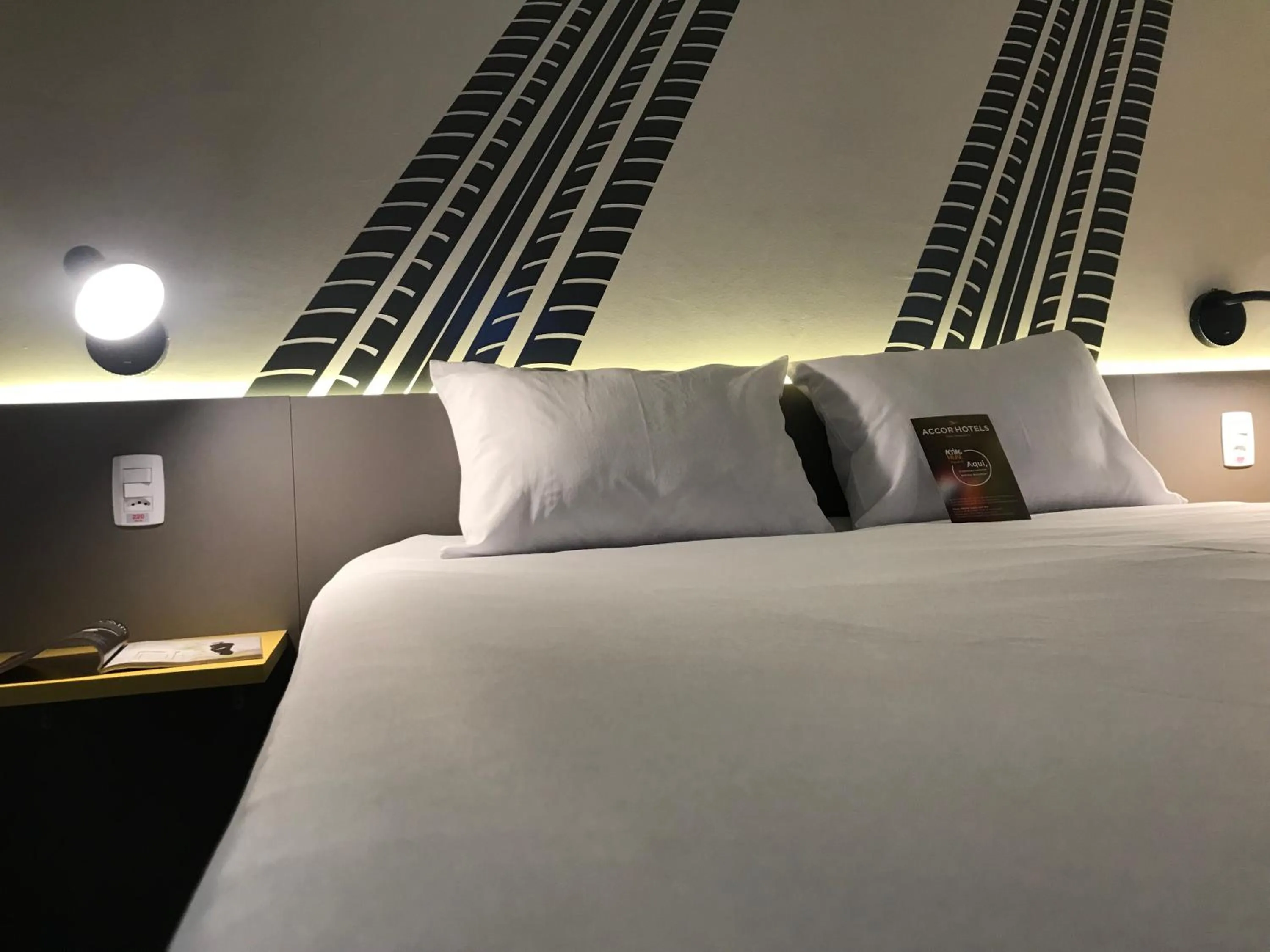 Bed in ibis Styles Três Rios