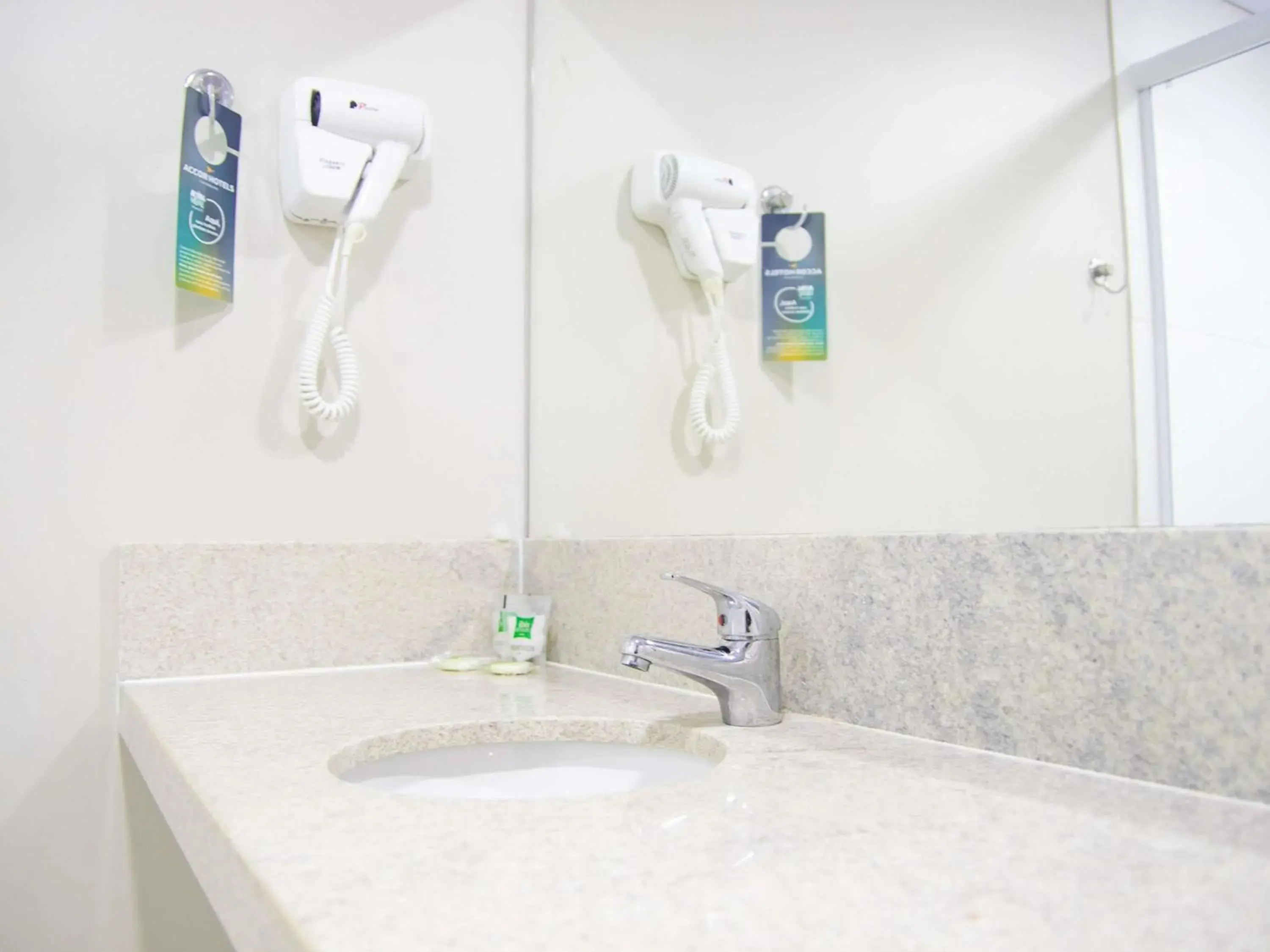 Bedroom in ibis Styles Três Rios Bedroom in ibis Styles Três Rios